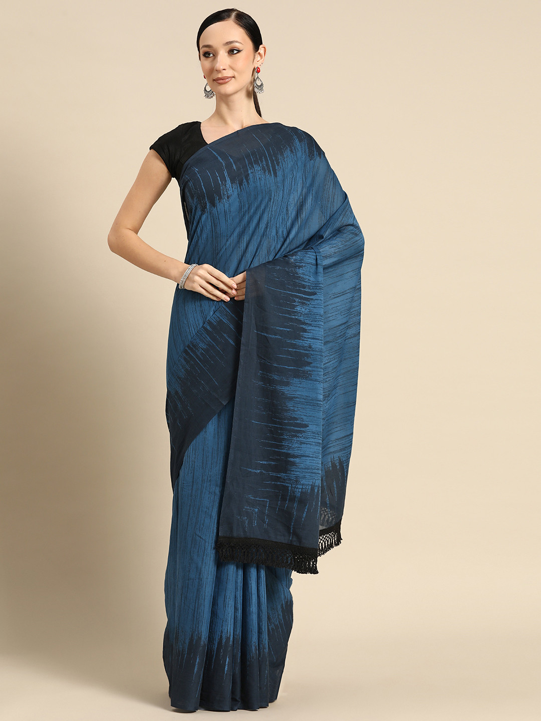 BUTA BUTI Abstract Printed Pure Cotton Saree With Unstitched Blouse And Lace, Blue
BUTA BUTI Abstract Printed Pure Cotton Saree With Unstitched Blouse And Lace, Blue