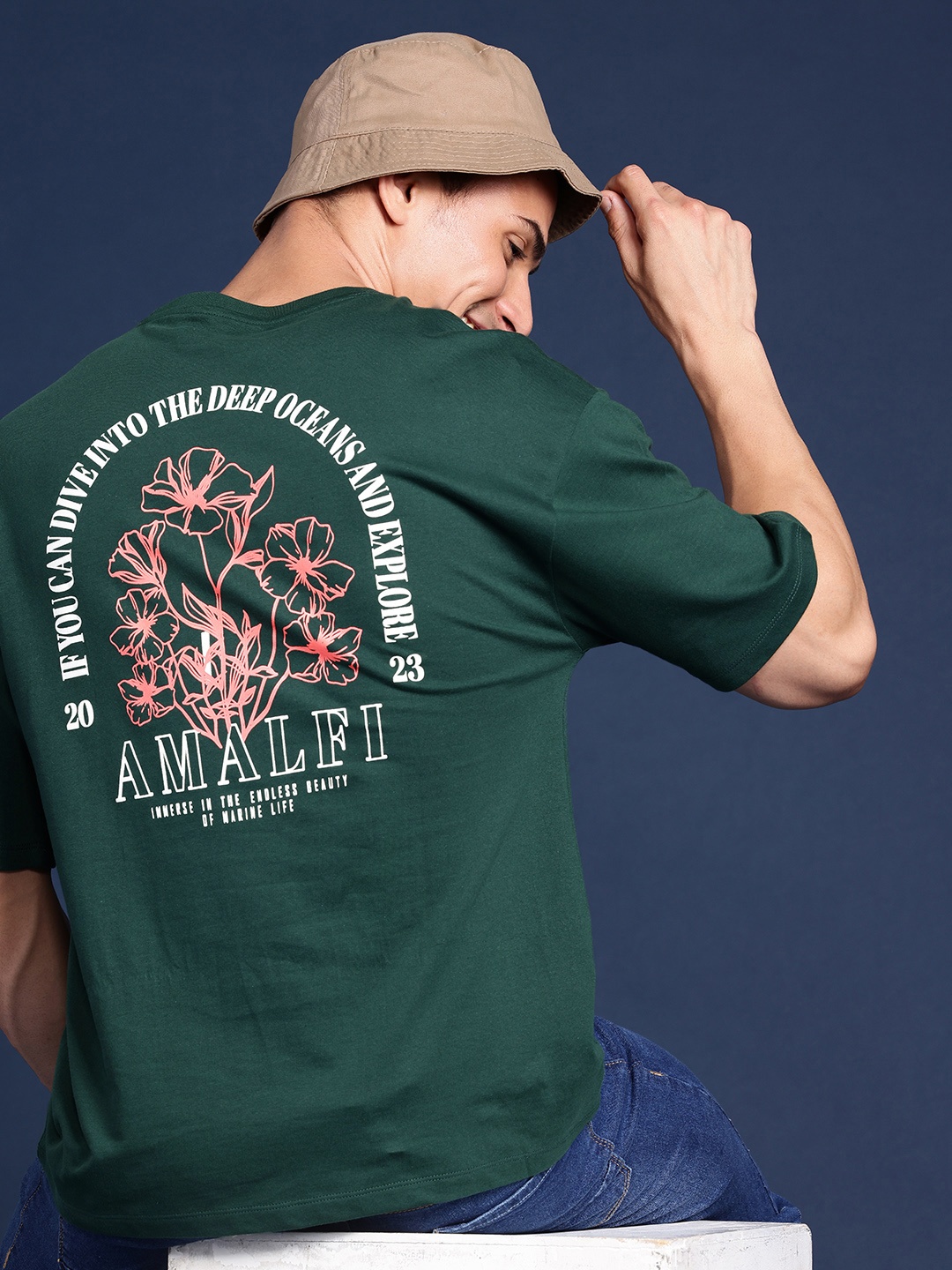 Mast & Harbour Pure Cotton Relaxed Fit Graphic Printed Drop-Shoulder Sleeves T-shirt, Green
Mast & Harbour Pure Cotton Relaxed Fit Graphic Printed Drop-Shoulder Sleeves T-shirt, Green