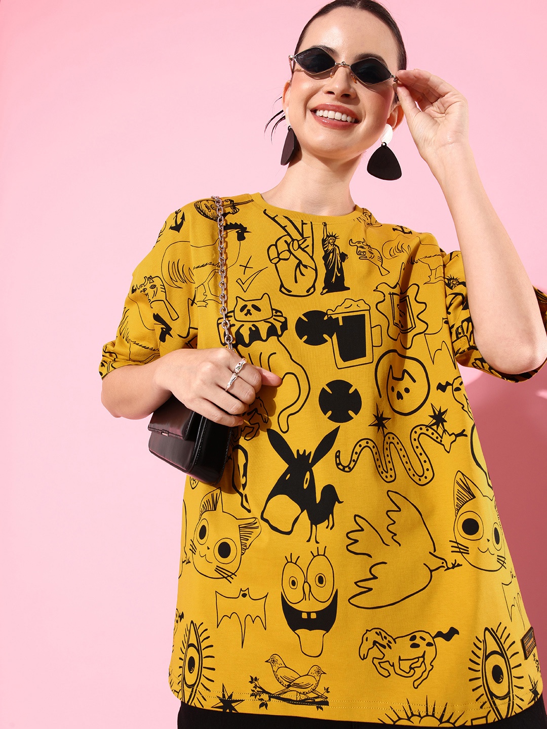 Stormborn Graphic Printed Drop-Shoulder Sleeves Oversized Pure Cotton T-shirt, Mustard
Stormborn Graphic Printed Drop-Shoulder Sleeves Oversized Pure Cotton T-shirt, Mustard