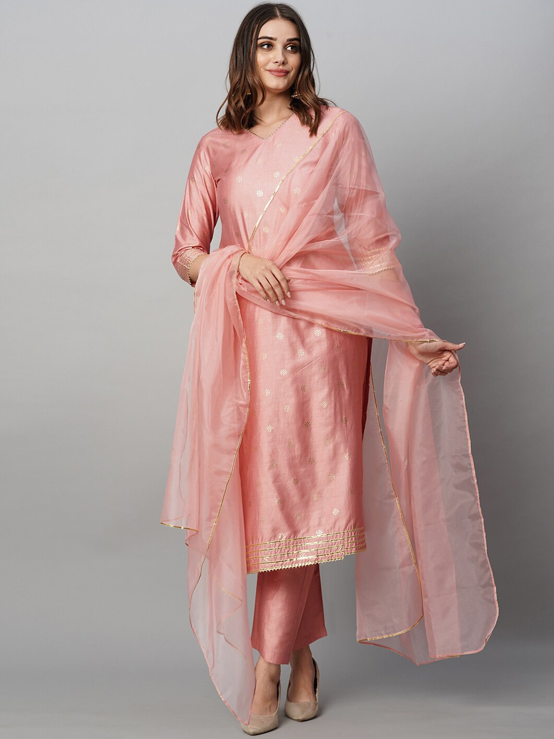KALINI Ethnic Motifs Printed V-Neck Gotta Patti Straight Kurta & Trousers With Dupatta, Peach
KALINI Ethnic Motifs Printed V-Neck Gotta Patti Straight Kurta & Trousers With Dupatta, Peach