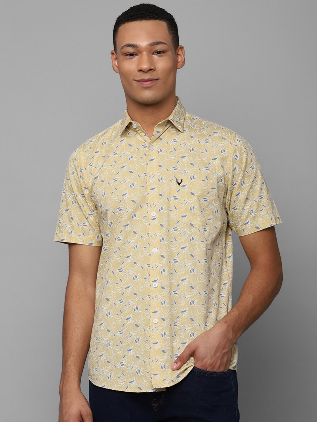 Allen Solly Slim Fit Conversational Printed Spread Collar Cotton Casual Shirt, Yellow
Allen Solly Slim Fit Conversational Printed Spread Collar Cotton Casual Shirt, Yellow