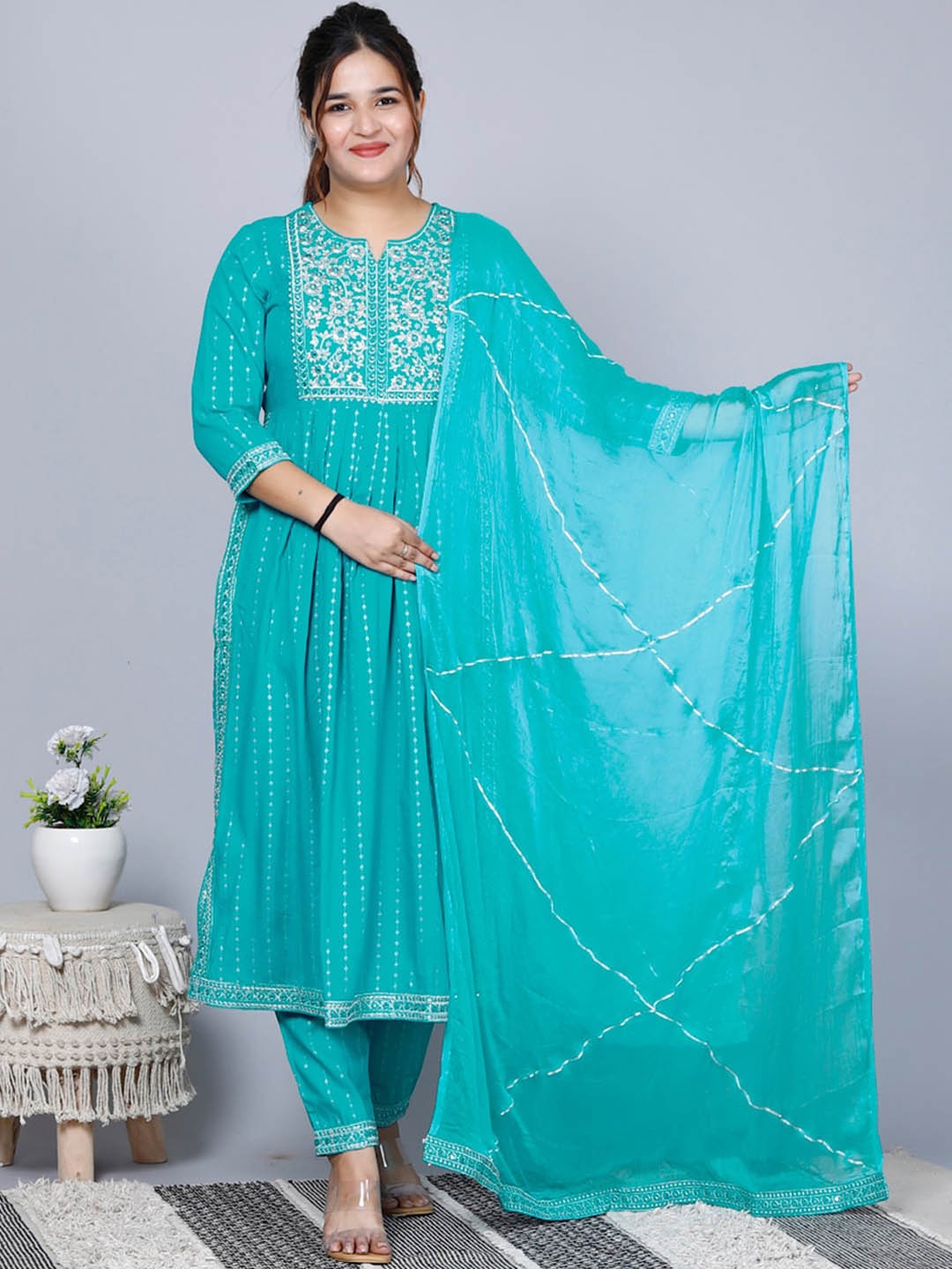 HERE&NOW Geometric Printed Thread Work Pleated A-Line Kurta & Trouser With Dupatta, Teal
HERE&NOW Geometric Printed Thread Work Pleated A-Line Kurta & Trouser With Dupatta, Teal