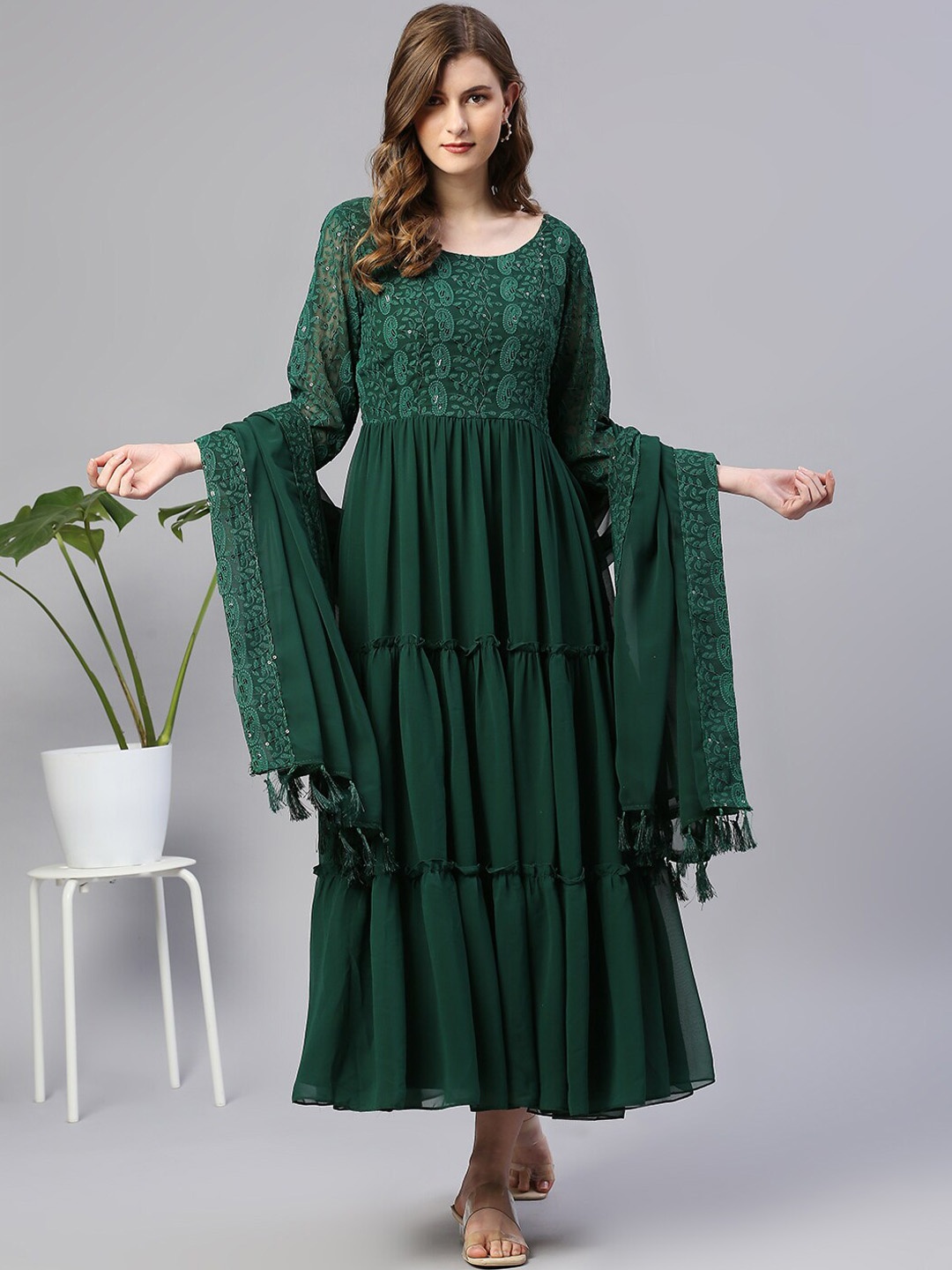 BLACK SCISSOR Embroidered Ruffled Tiered Fit & Flared Georgette Ethnic Dress With Dupatta, Green
BLACK SCISSOR Embroidered Ruffled Tiered Fit & Flared Georgette Ethnic Dress With Dupatta, Green