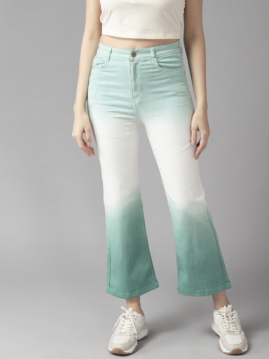 The Roadster Life Co. Women Flared High-Rise Light Fade Ombre Stretchable Jeans, Blue
The Roadster Life Co. Women Flared High-Rise Light Fade Ombre Stretchable Jeans, Blue