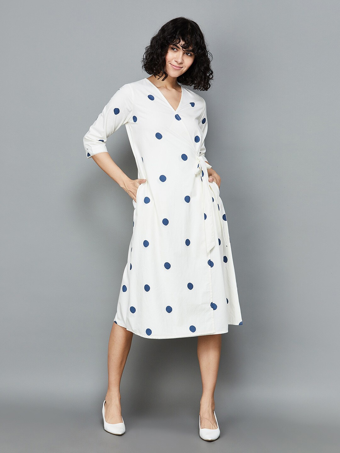 Colour Me by Melange Polka Dot Printed V-Neck Tie-Up Detailed Cotton Warp Midi Dress, Off white
Colour Me by Melange Polka Dot Printed V-Neck Tie-Up Detailed Cotton Warp Midi Dress, Off white