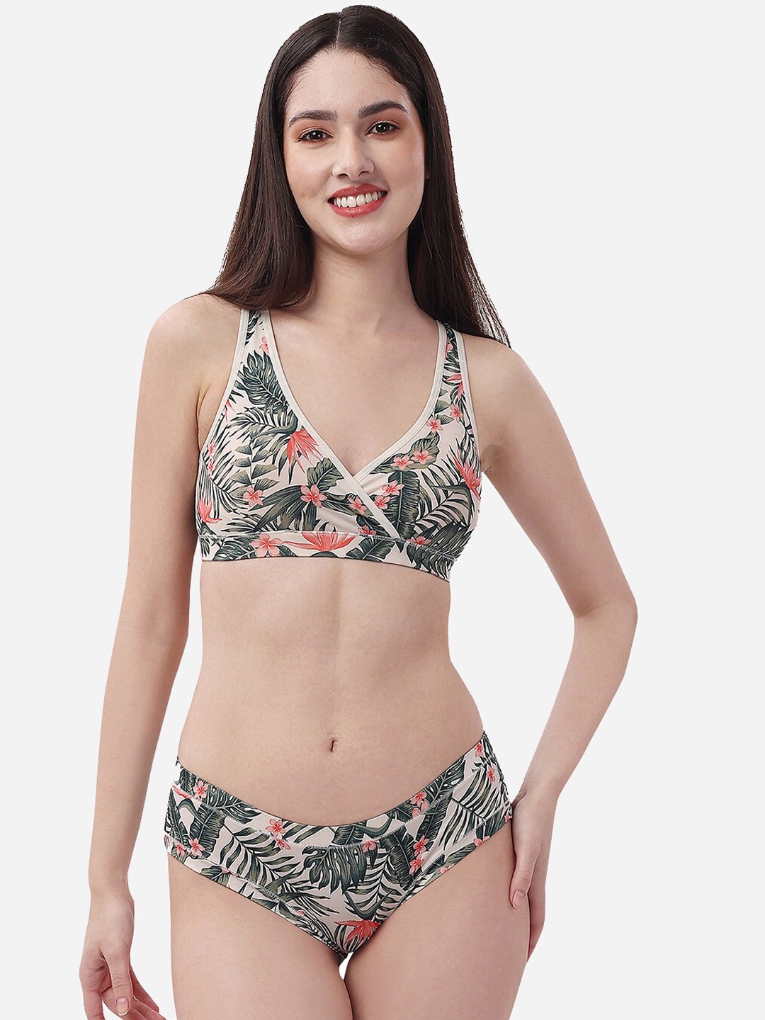 Soie Printed Seamless Non Padded Full Coverage Lingerie Set RL-SET BB-05-BP-05P-2, White
Soie Printed Seamless Non Padded Full Coverage Lingerie Set RL-SET BB-05-BP-05P-2, White
