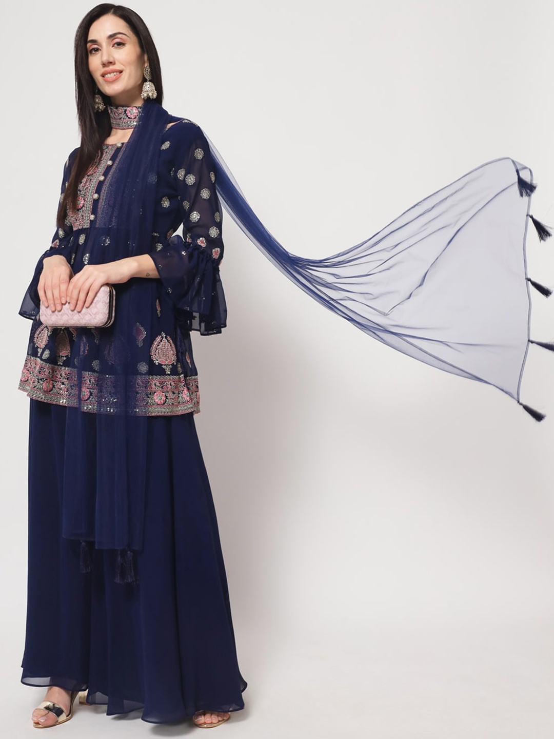 BLACK SCISSOR Ethnic Motifs Embroidered Thread Work A-Line Kurta & Palazzos With Dupatta, Navy blue
BLACK SCISSOR Ethnic Motifs Embroidered Thread Work A-Line Kurta & Palazzos With Dupatta, Navy blue