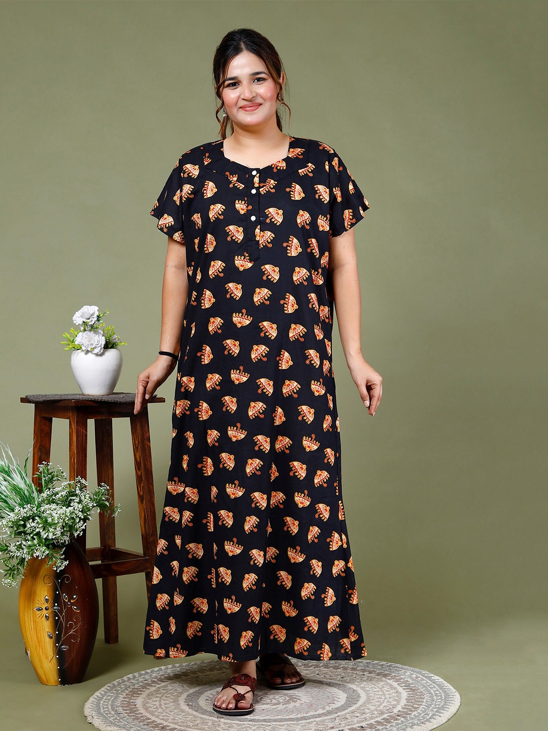 SP DESIGNS Conversational Printed Pure Cotton Maxi Nightdress, Navy blue
SP DESIGNS Conversational Printed Pure Cotton Maxi Nightdress, Navy blue