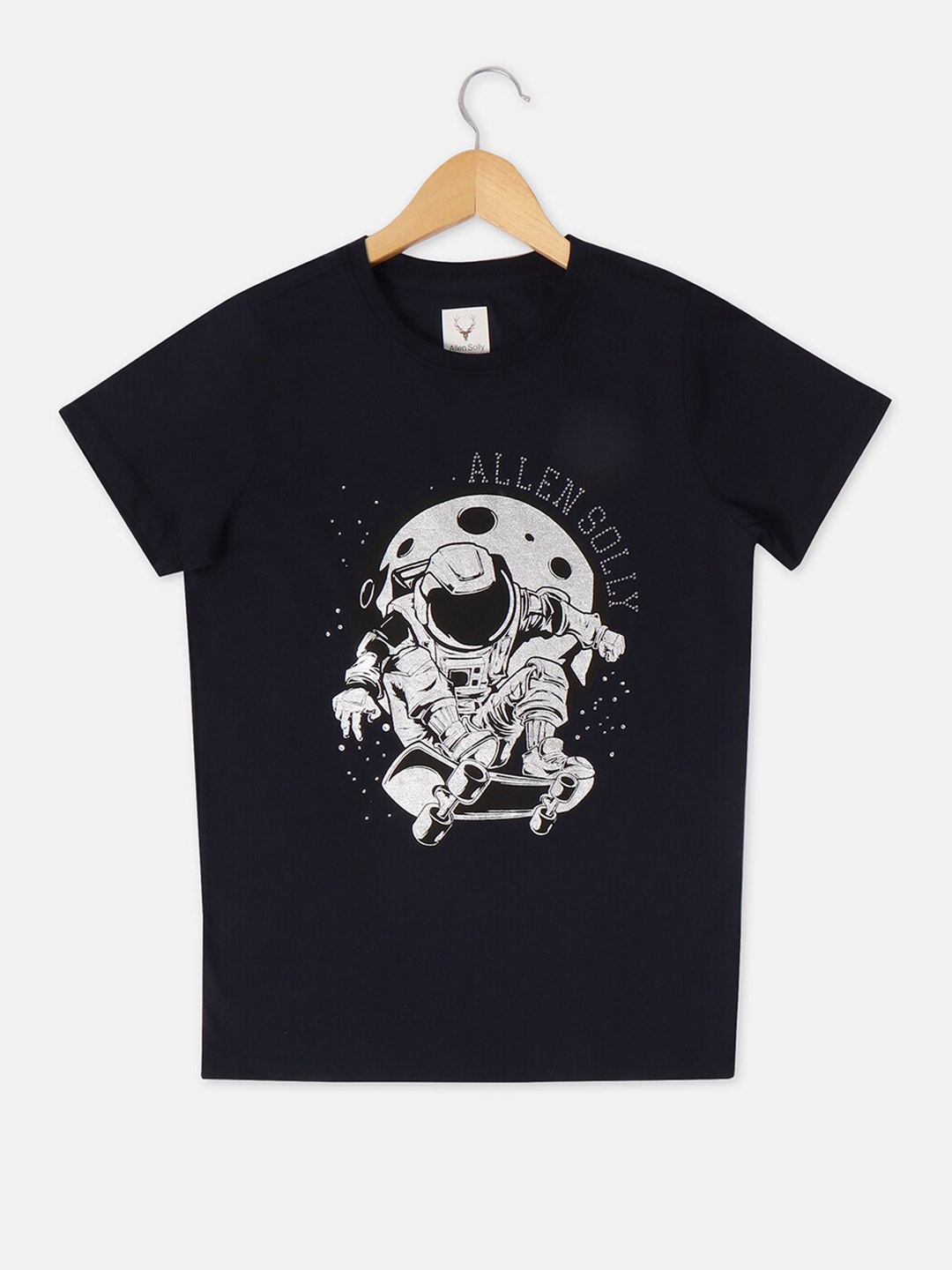 Allen Solly Junior Boys Graphic Printed Round Neck Cotton Regular T-shirt, Navy blue
Allen Solly Junior Boys Graphic Printed Round Neck Cotton Regular T-shirt, Navy blue