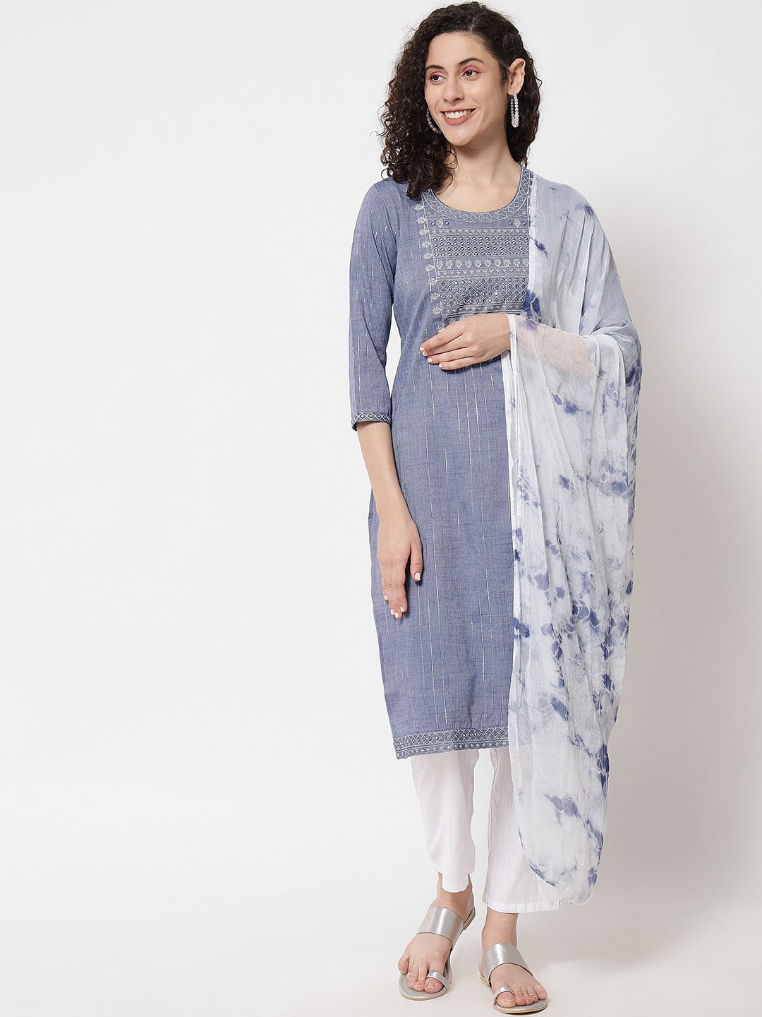 AAYUMI Yoke Design Embroidered & Mirror Work Kurta with Trousers & Printed Dupatta, Grey
AAYUMI Yoke Design Embroidered & Mirror Work Kurta with Trousers & Printed Dupatta, Grey