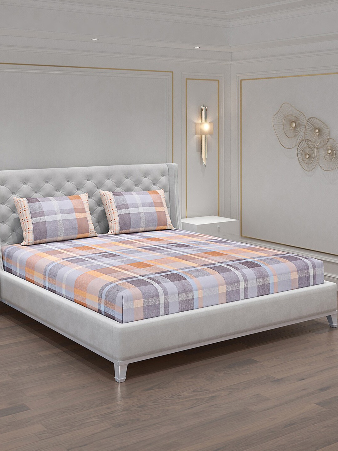 Monte Carlo Orange & Grey Geometric Printed 130 TC King Bedsheet with 2 Pillow Covers
Monte Carlo Orange & Grey Geometric Printed 130 TC King Bedsheet with 2 Pillow Covers