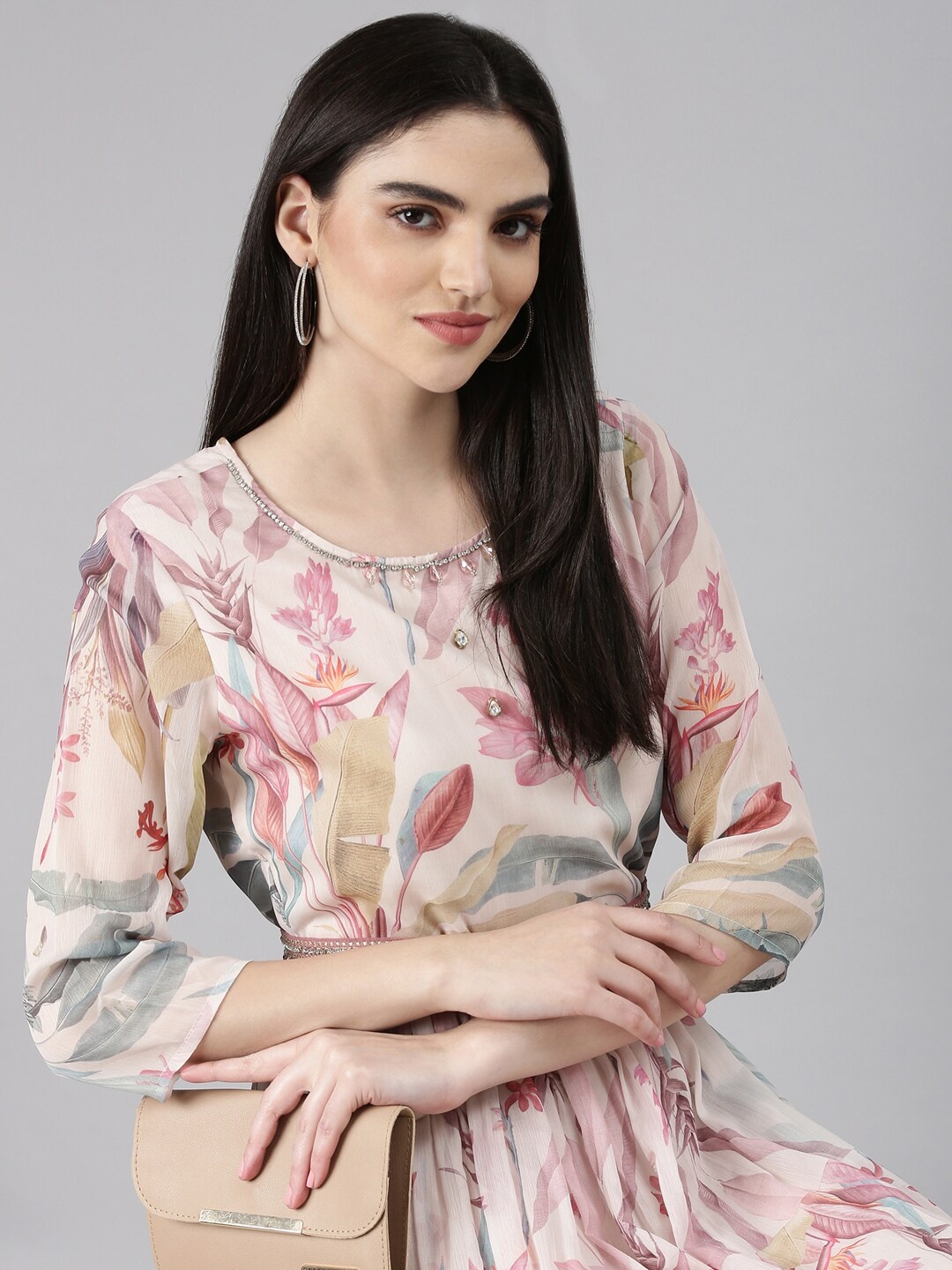 SHOWOFF Tropical Printed Embellished Detail Cotton Fit and Flare Midi Dress With Belted, Cream
SHOWOFF Tropical Printed Embellished Detail Cotton Fit and Flare Midi Dress With Belted, Cream