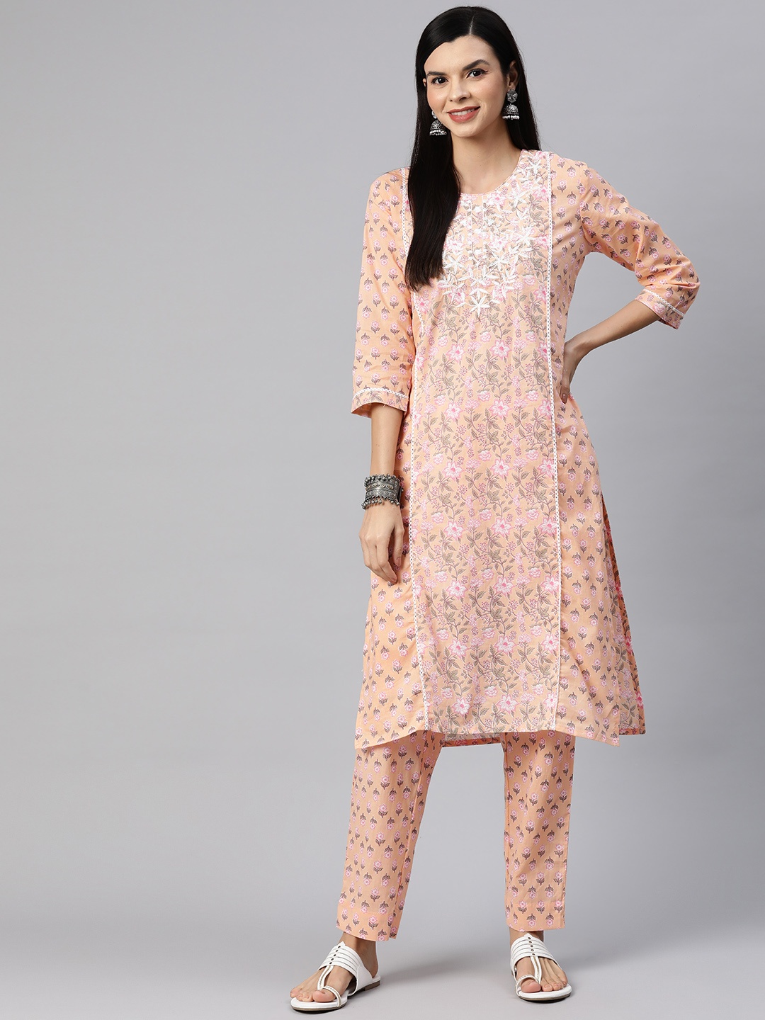 Readiprint Women Floral Yoke Design Regular Thread Work Pure Cotton Kurta Set, Peach
Readiprint Women Floral Yoke Design Regular Thread Work Pure Cotton Kurta Set, Peach