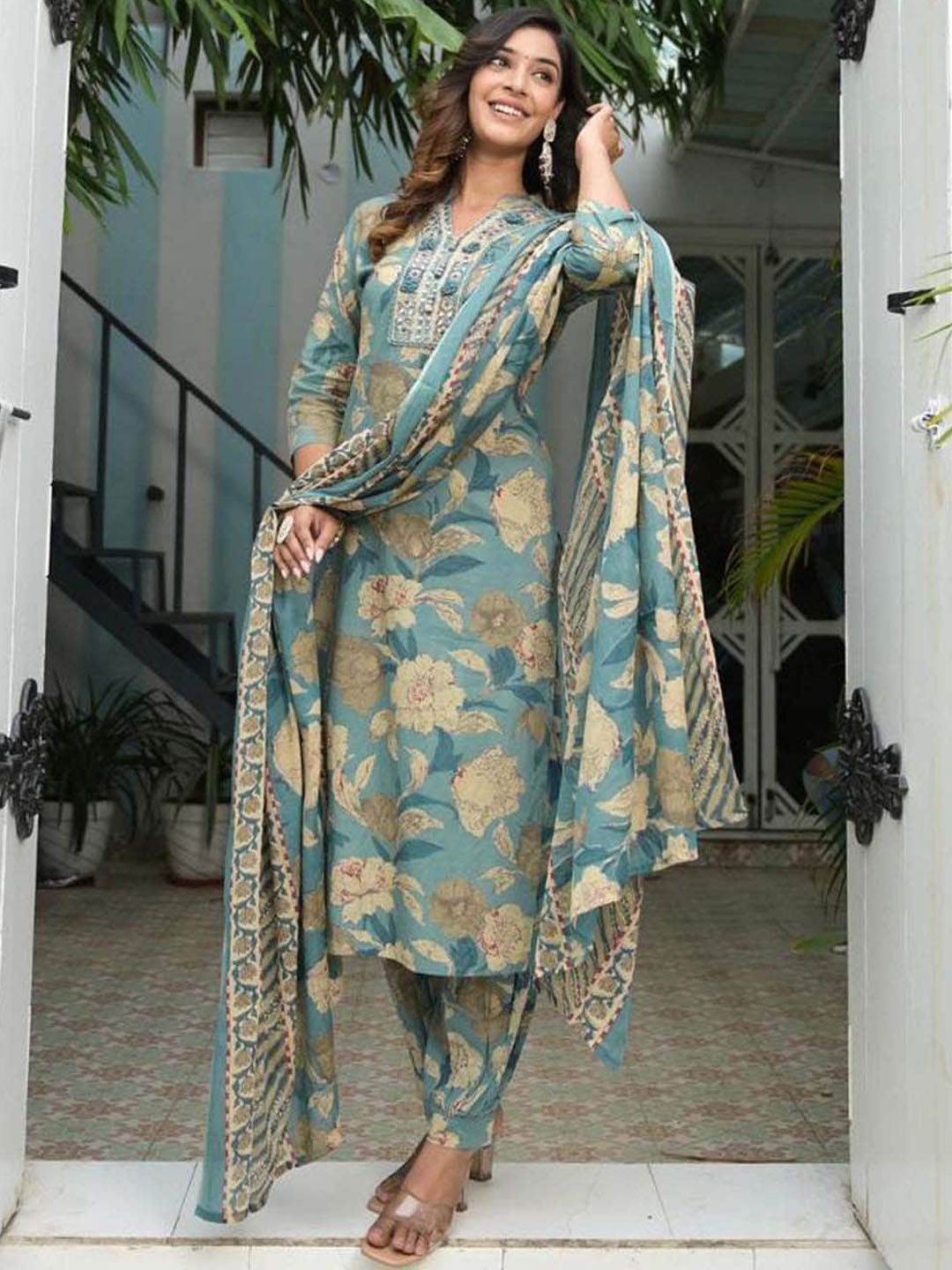 Meena Bazaar Floral Printed Thread Work Straight Kurta & Salwar With Dupatta, Sea green
Meena Bazaar Floral Printed Thread Work Straight Kurta & Salwar With Dupatta, Sea green