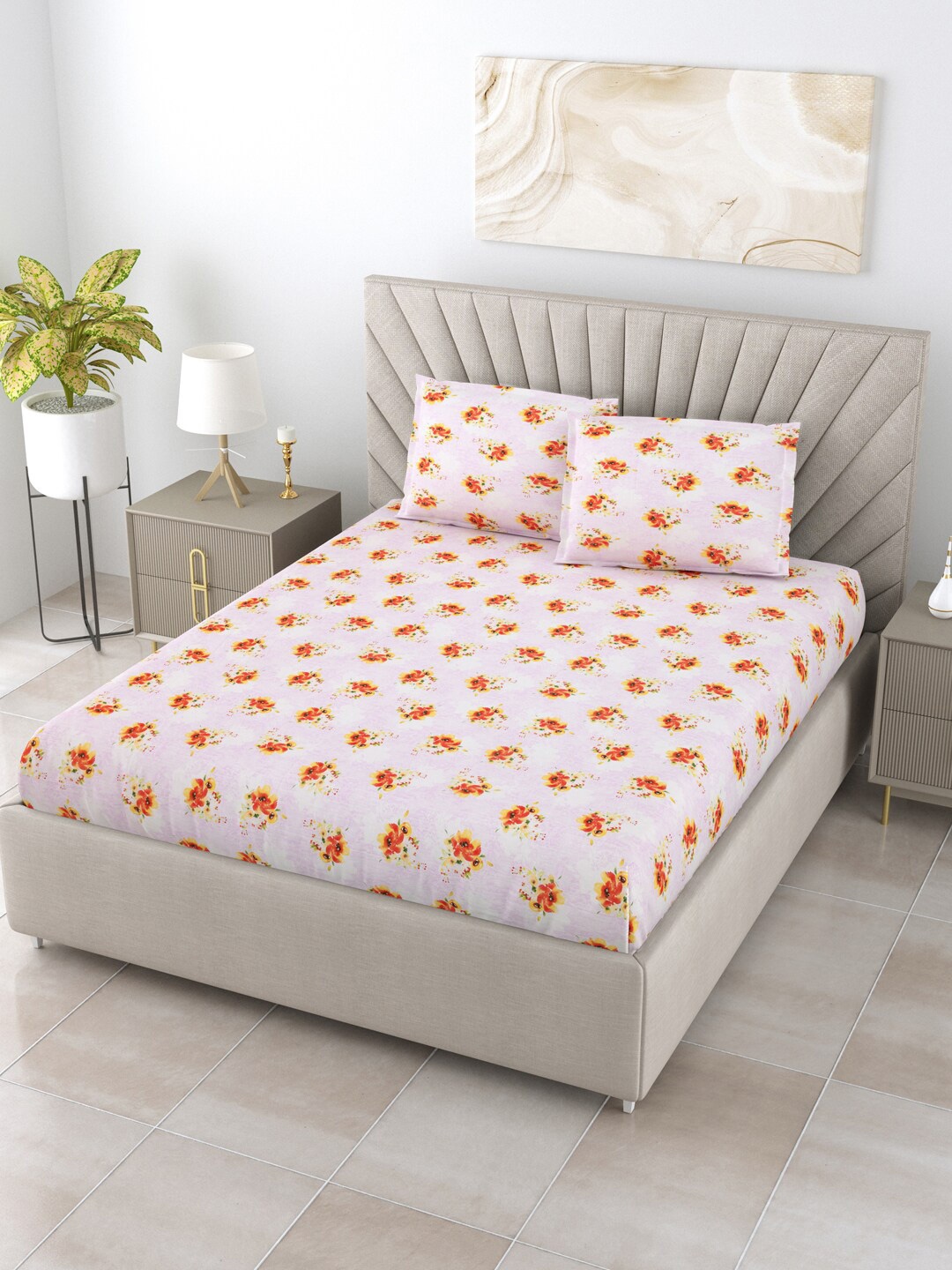 BOMBAY DYEING Florentine Orange Floral Cotton 144 TC King Bedsheet & 2 Pillow Covers
BOMBAY DYEING Florentine Orange Floral Cotton 144 TC King Bedsheet & 2 Pillow Covers