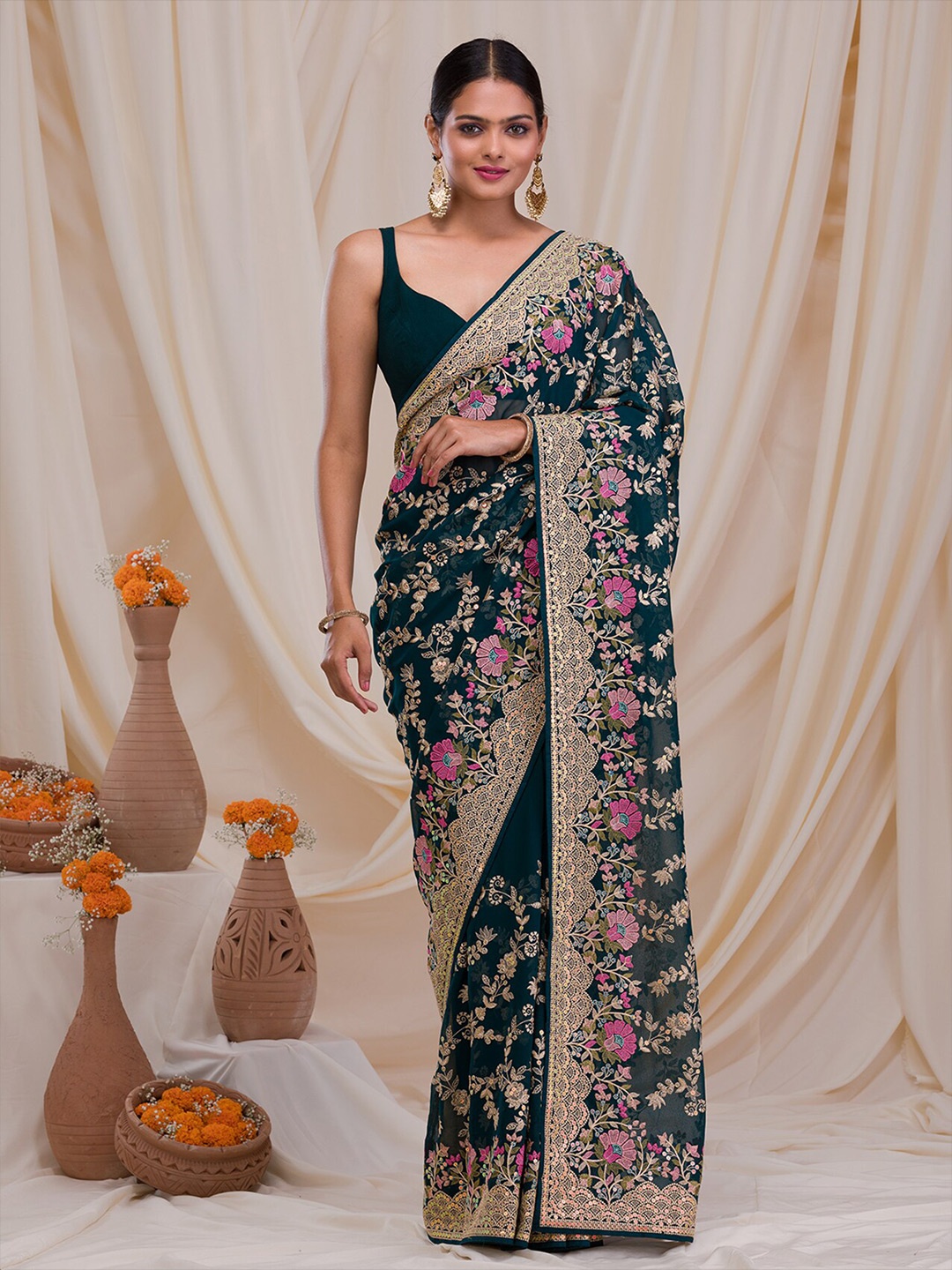 Koskii Floral Embroidered Saree, Navy blue