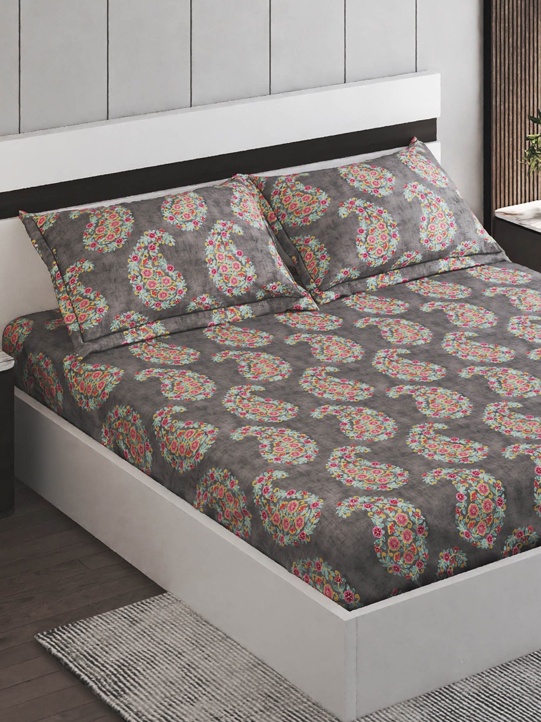 Home Centre Grey & Green Ethnic Motifs Cotton 150 TC King Bedsheet With 2 Pillow Covers
Home Centre Grey & Green Ethnic Motifs Cotton 150 TC King Bedsheet With 2 Pillow Covers