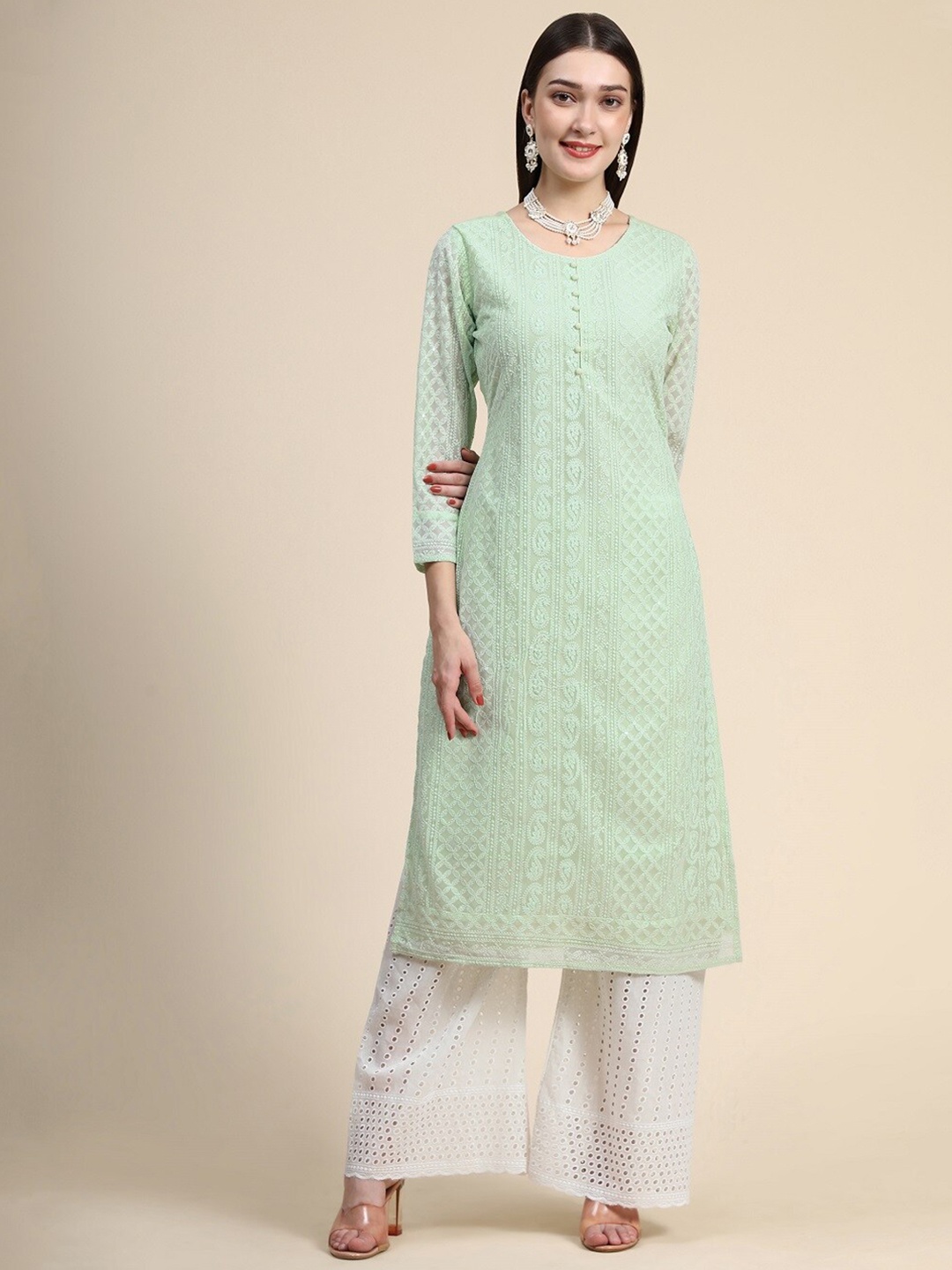 BLACK SCISSOR Paisley Embroidered Chikankari Earthy Georgette Straight Kurta, Green
BLACK SCISSOR Paisley Embroidered Chikankari Earthy Georgette Straight Kurta, Green