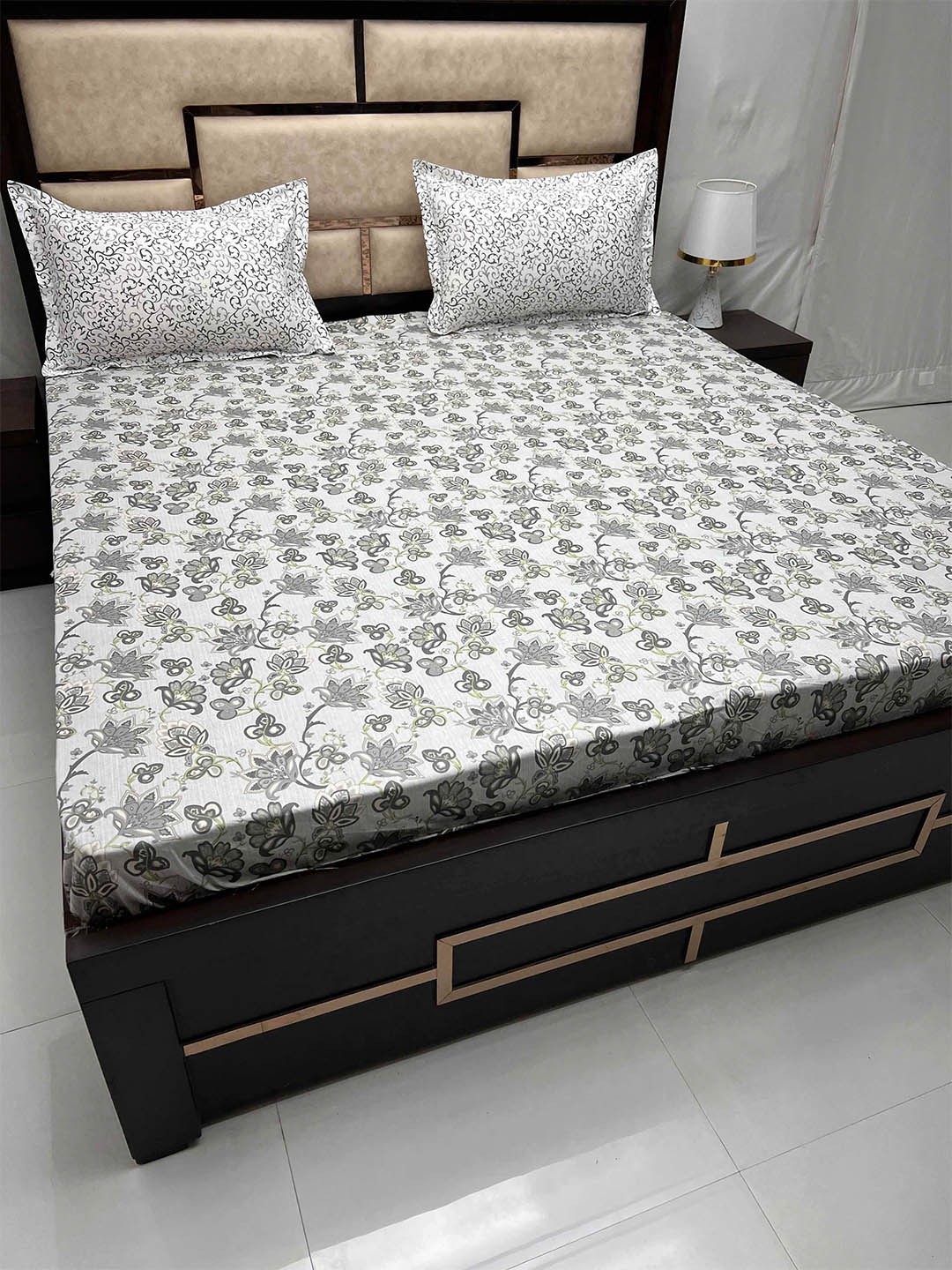 Pure Decor Sapphire Grey Ethnic Motifs Cotton 260 TC King Bedsheet & 2 Pillow Covers
Pure Decor Sapphire Grey Ethnic Motifs Cotton 260 TC King Bedsheet & 2 Pillow Covers