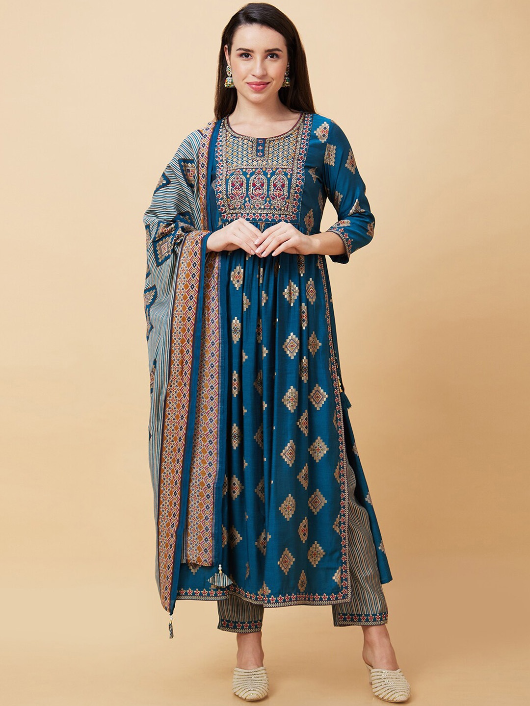 Globus Teal Blue Ethnic Motifs Printed Thread Work A-Line Kurta & Trousers With Dupatta
Globus Teal Blue Ethnic Motifs Printed Thread Work A-Line Kurta & Trousers With Dupatta