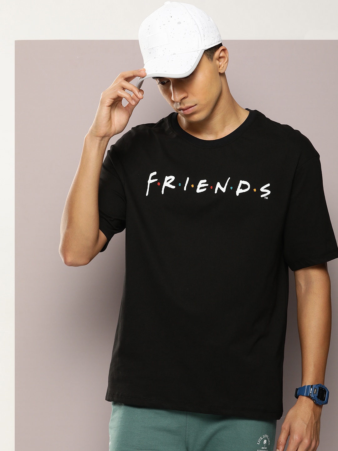 Kook N Keech Men Friends Printed Drop-Shoulder Sleeves Oversized Pure Cotton T-shirt, Black
Kook N Keech Men Friends Printed Drop-Shoulder Sleeves Oversized Pure Cotton T-shirt, Black