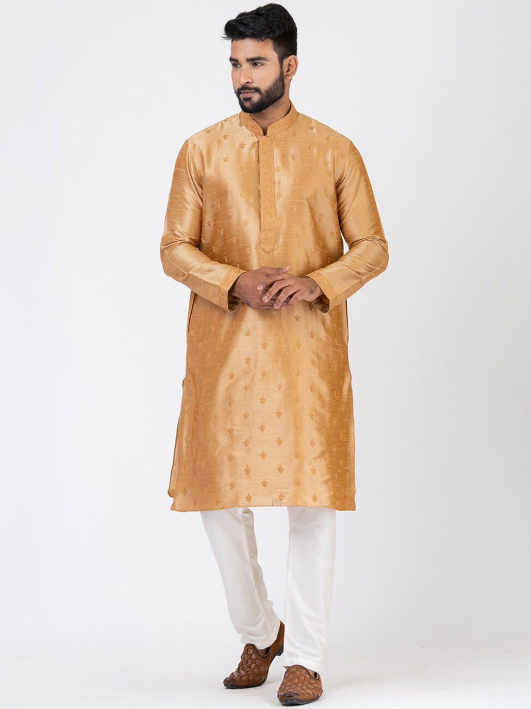 HU - Handcrafted Uniquely Floral Woven Design Mandarin Collar Straight Kurta, Bronze
HU - Handcrafted Uniquely Floral Woven Design Mandarin Collar Straight Kurta, Bronze