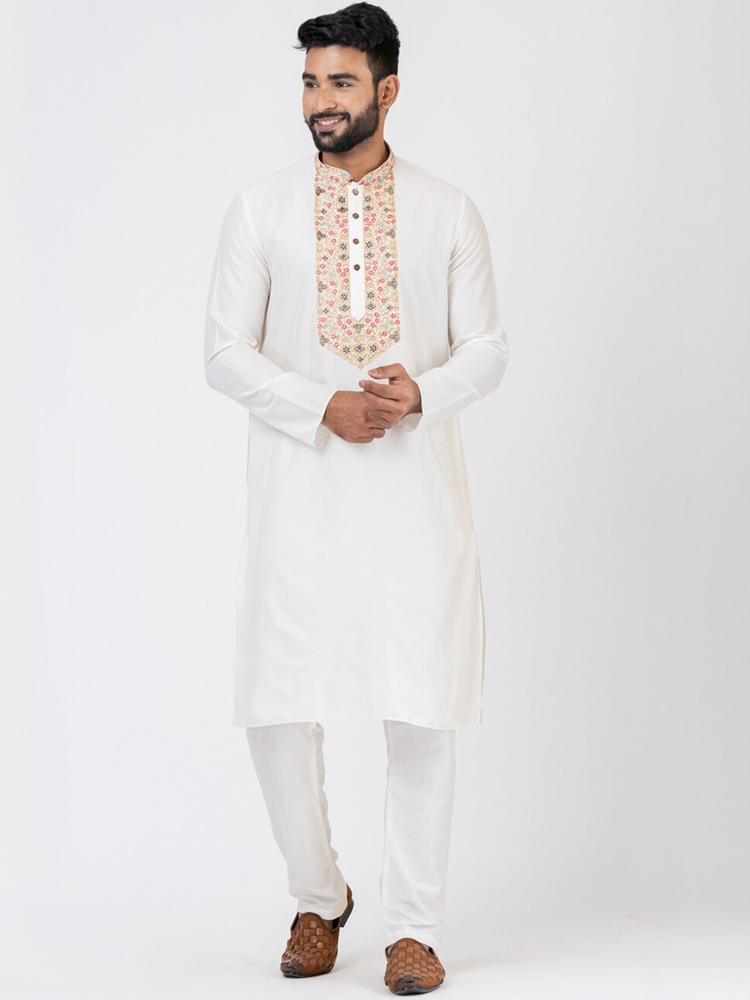 HU - Handcrafted Uniquely Floral Embroidered Mandarin Collar Cotton Silk Kurta, Off white
HU - Handcrafted Uniquely Floral Embroidered Mandarin Collar Cotton Silk Kurta, Off white