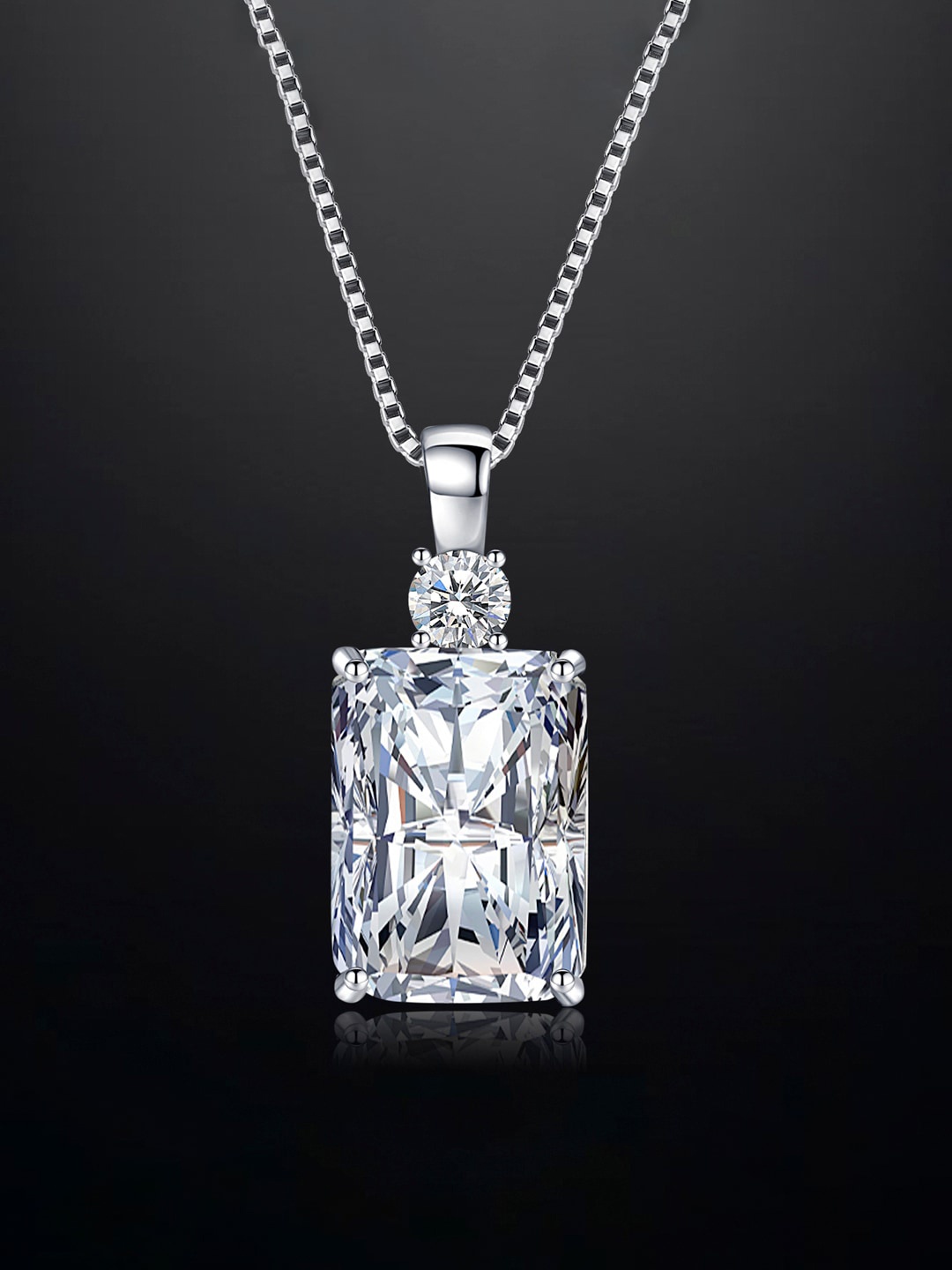 Designs & You Silver-Plated Cubic Zirconia Studded Rectangular Pendant With Chain
Designs & You Silver-Plated Cubic Zirconia Studded Rectangular Pendant With Chain