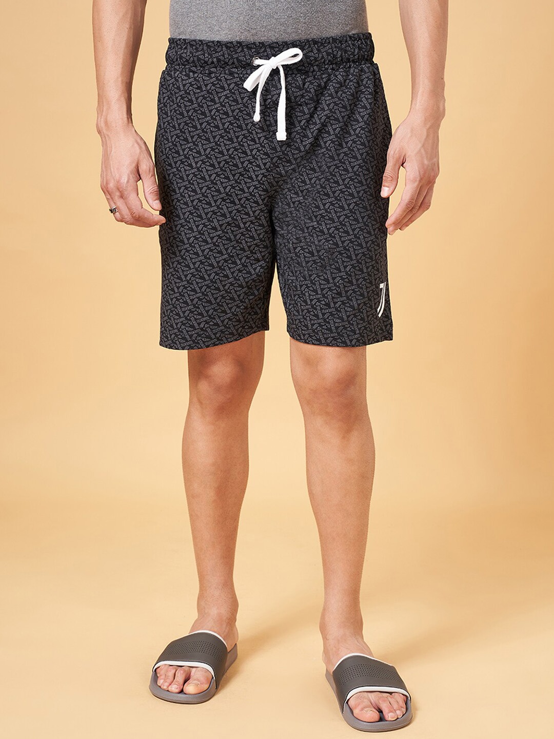 SF JEANS by Pantaloons Men Abstract Printed Slim Fit Cotton Regular Shorts, Black
SF JEANS by Pantaloons Men Abstract Printed Slim Fit Cotton Regular Shorts, Black