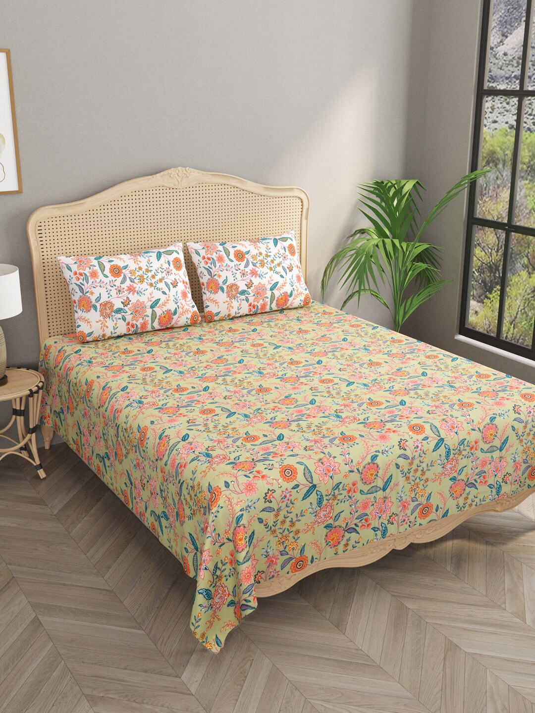 Gulaab Jaipur Green & Orange Floral Cotton 700 TC King Bedsheet With 2 Pillow Covers
Gulaab Jaipur Green & Orange Floral Cotton 700 TC King Bedsheet With 2 Pillow Covers