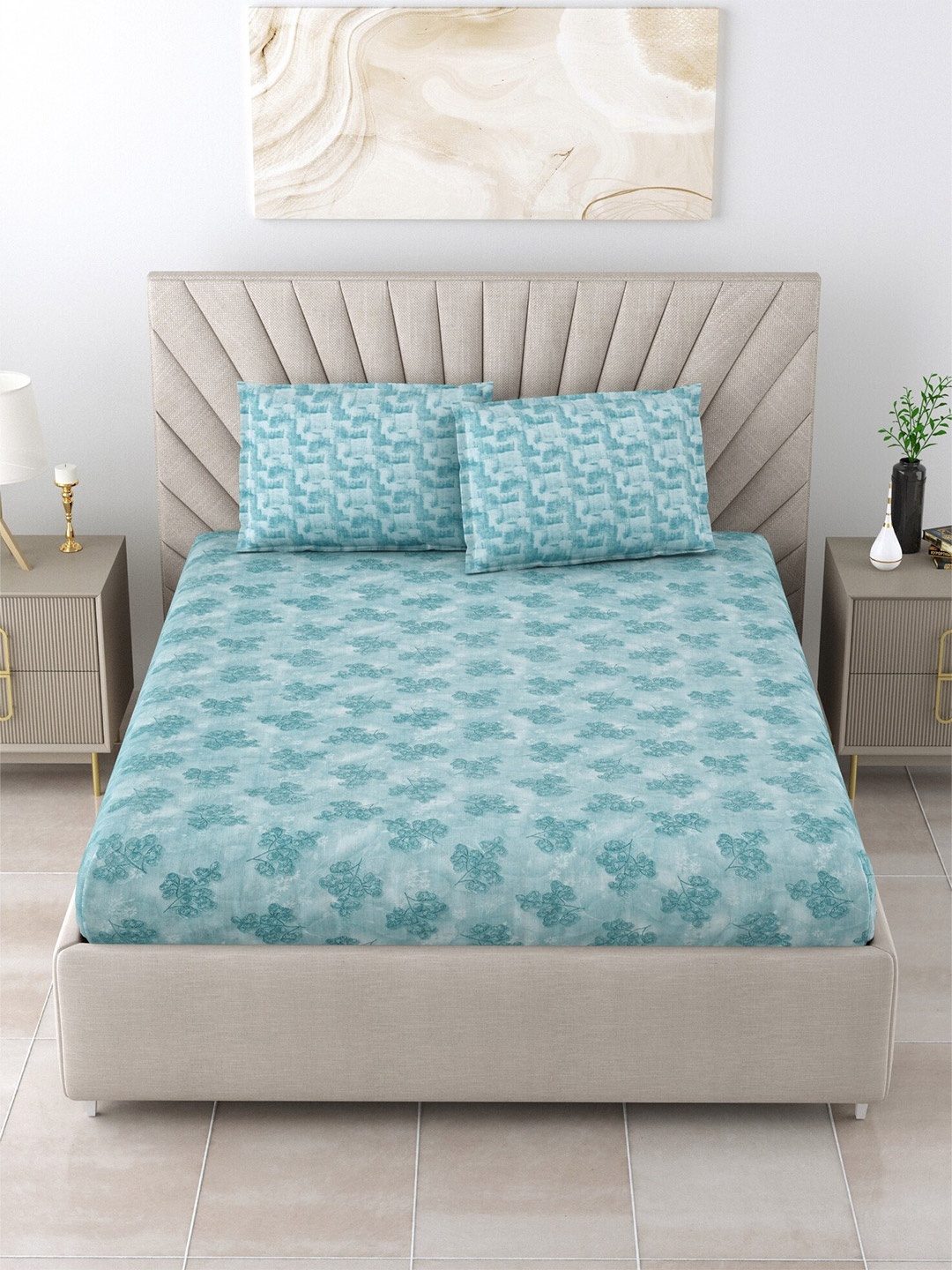 Salona Bichona Turquoise Blue Reversible Cotton 180 TC Queen Bedsheet & 2 Pillow Covers
Salona Bichona Turquoise Blue Reversible Cotton 180 TC Queen Bedsheet & 2 Pillow Covers