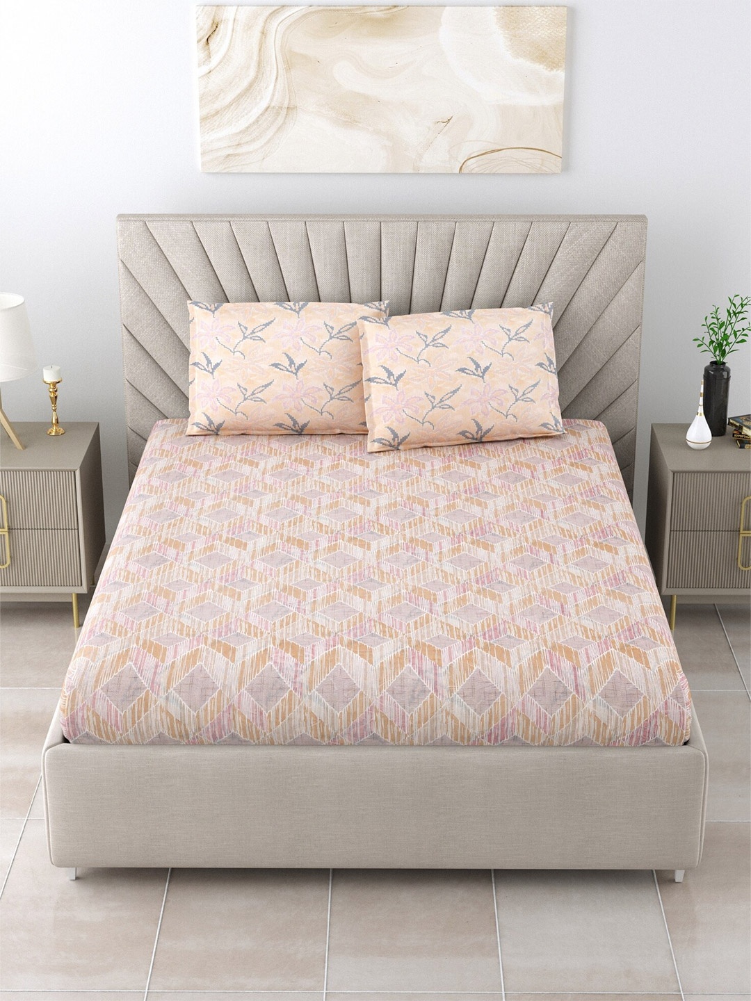 Salona Bichona Cream Floral Reversible Pure Cotton 180 TC King Bedsheet & 2 Pillow Covers
Salona Bichona Cream Floral Reversible Pure Cotton 180 TC King Bedsheet & 2 Pillow Covers