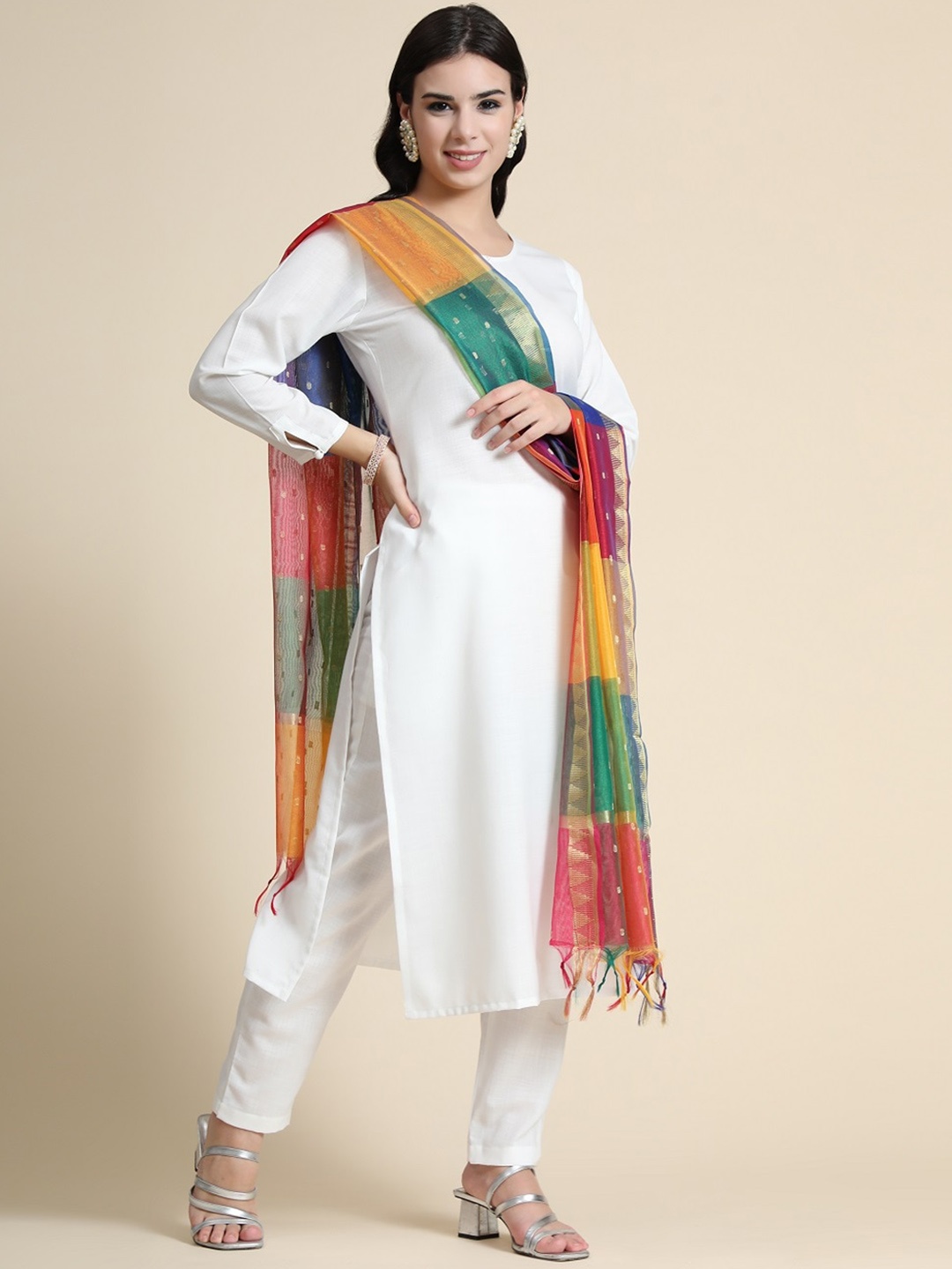 BLACK SCISSOR Round Neck Long Sleeve Straight Gotta Patti Kurta Set With Dupatta, White
BLACK SCISSOR Round Neck Long Sleeve Straight Gotta Patti Kurta Set With Dupatta, White