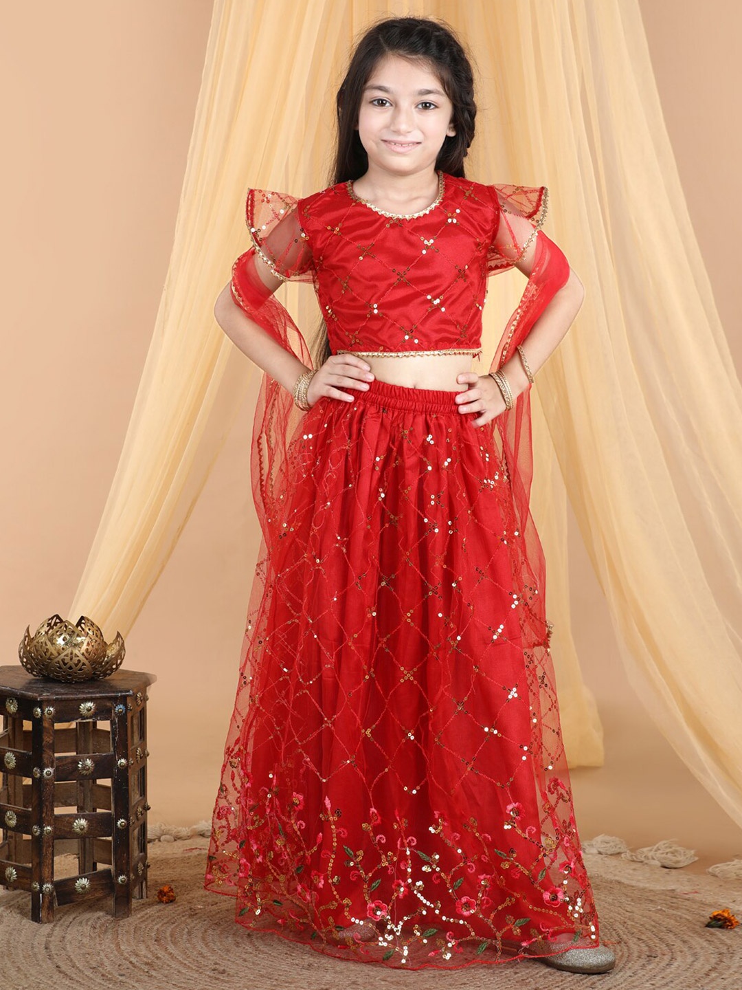 Cutiekins Girls Embroidered Sequinned Ready to Wear Lehenga & Blouse With Dupatta, Red
Cutiekins Girls Embroidered Sequinned Ready to Wear Lehenga & Blouse With Dupatta, Red