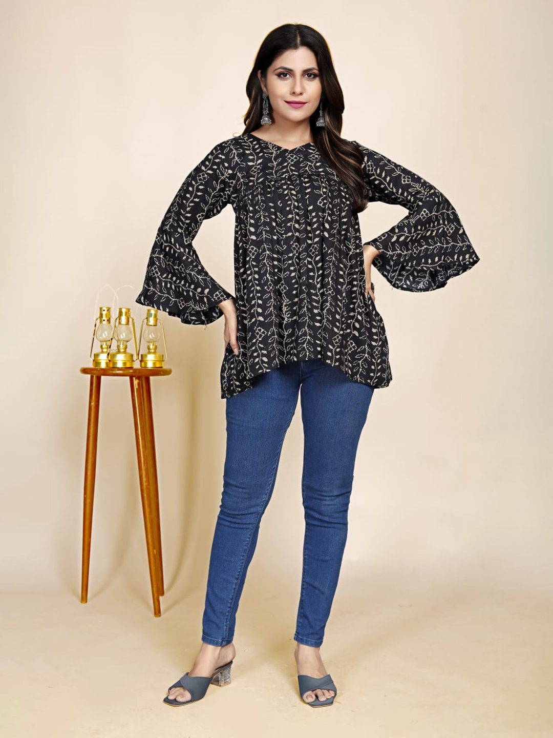 BAESD Printed Bell Sleeve Cotton A-line Top, Black