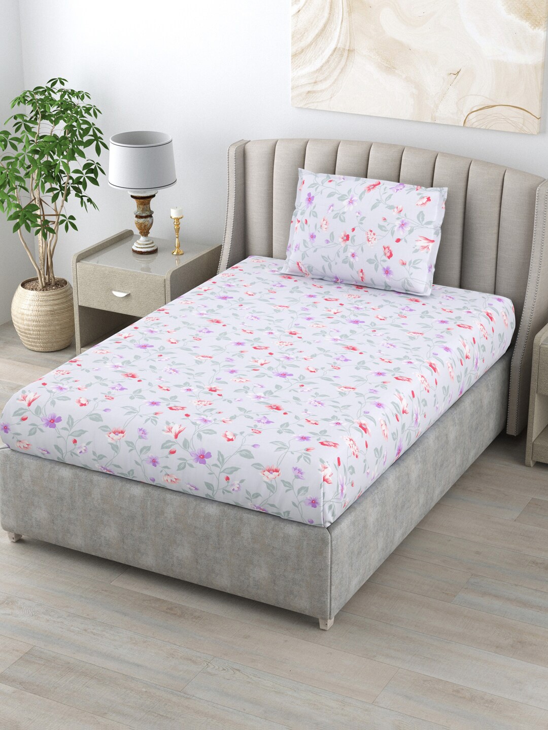 BOMBAY DYEING Allure Blue & Red Floral Cotton 120 TC Single Bedsheet With 1 Pillow Cover
BOMBAY DYEING Allure Blue & Red Floral Cotton 120 TC Single Bedsheet With 1 Pillow Cover