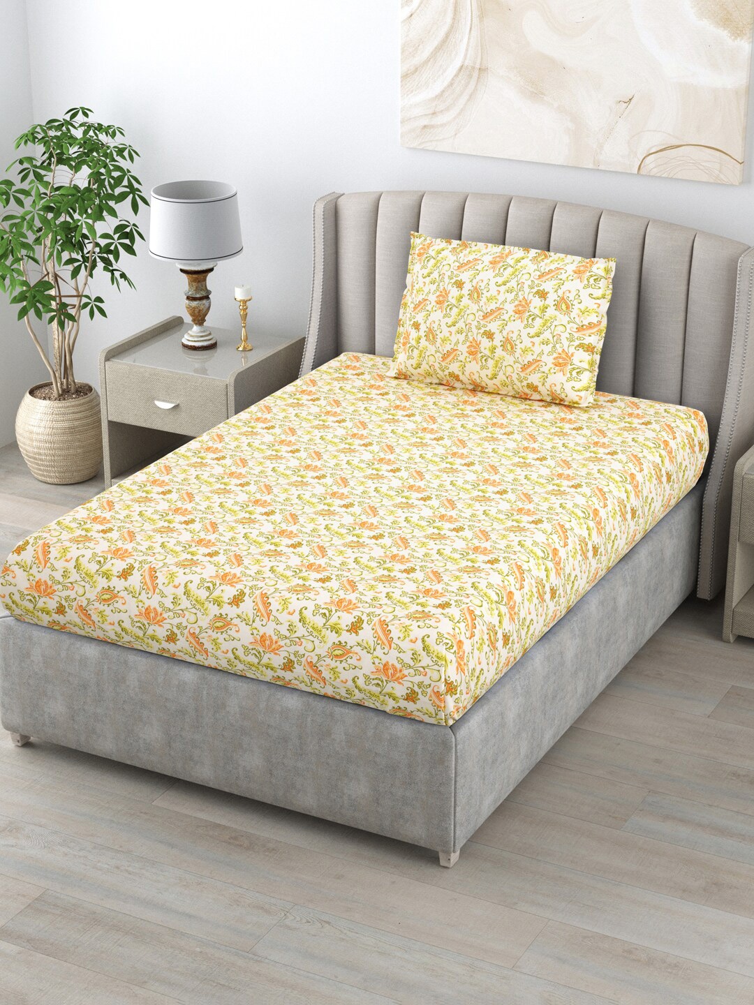 BOMBAY DYEING Allure Green & Orange Floral Cotton 120 TC Single Bedsheet & 1 Pillow Cover
BOMBAY DYEING Allure Green & Orange Floral Cotton 120 TC Single Bedsheet & 1 Pillow Cover
