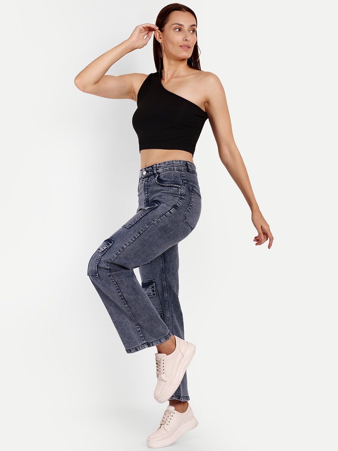 Next One Women Smart Wide Leg High-Rise Light Fade Stretchable Cargo Jeans, Navy blue
Next One Women Smart Wide Leg High-Rise Light Fade Stretchable Cargo Jeans, Navy blue