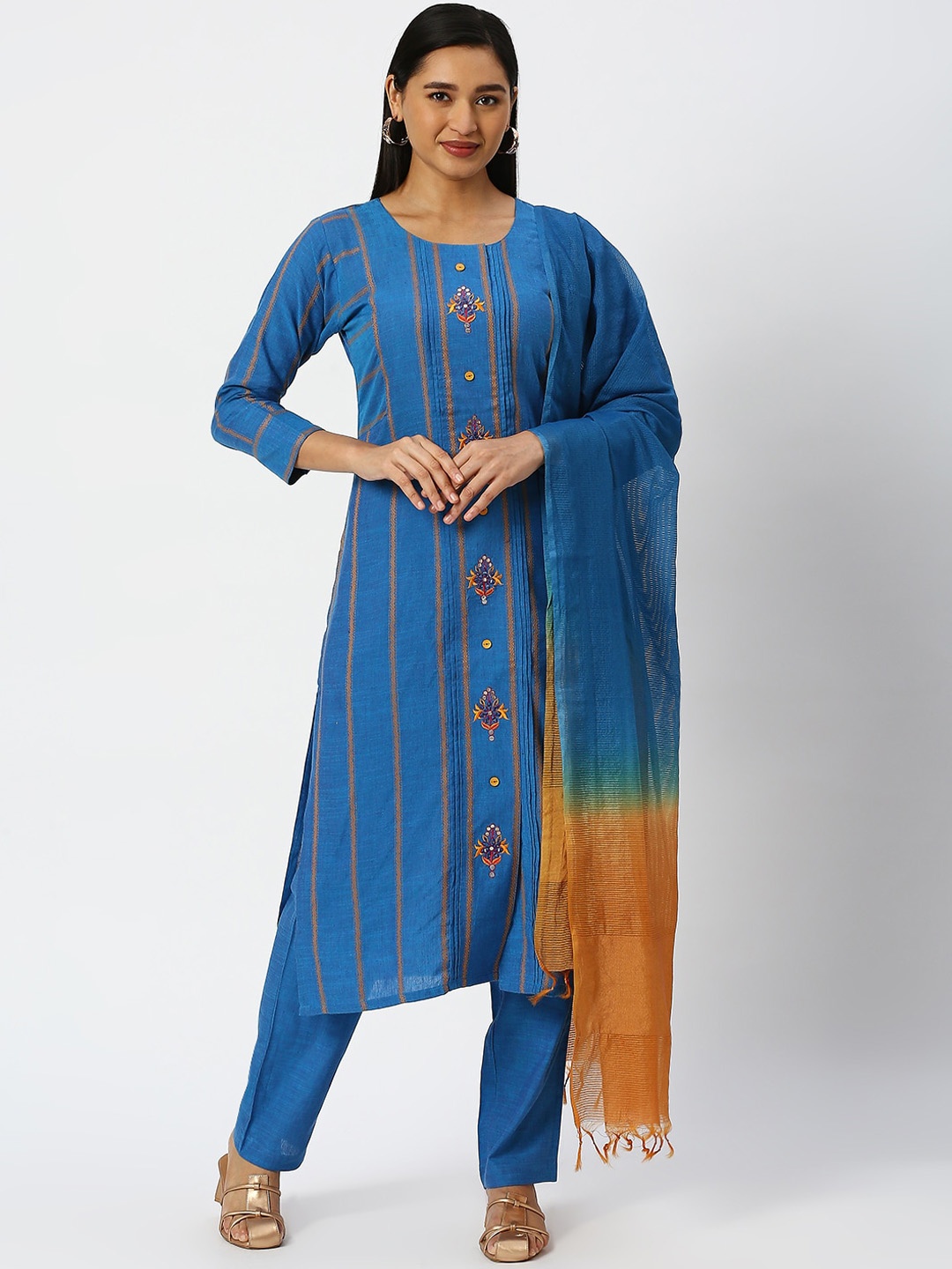 DRESSLINE Floral Embroidered Thread Work Pure Cotton Kurta With Trousers & Dupatta, Blue
DRESSLINE Floral Embroidered Thread Work Pure Cotton Kurta With Trousers & Dupatta, Blue