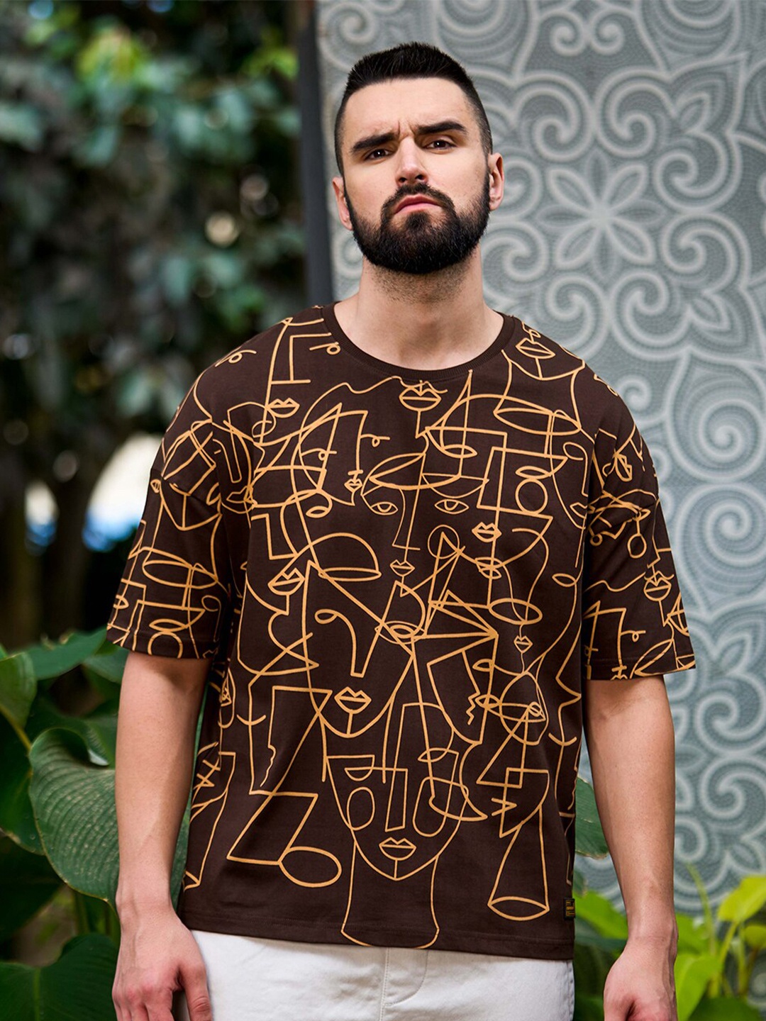 Stormborn Men Graphic Printed Drop-Shoulder Sleeves Oversized Pure Cotton T-shirt, Brown
Stormborn Men Graphic Printed Drop-Shoulder Sleeves Oversized Pure Cotton T-shirt, Brown