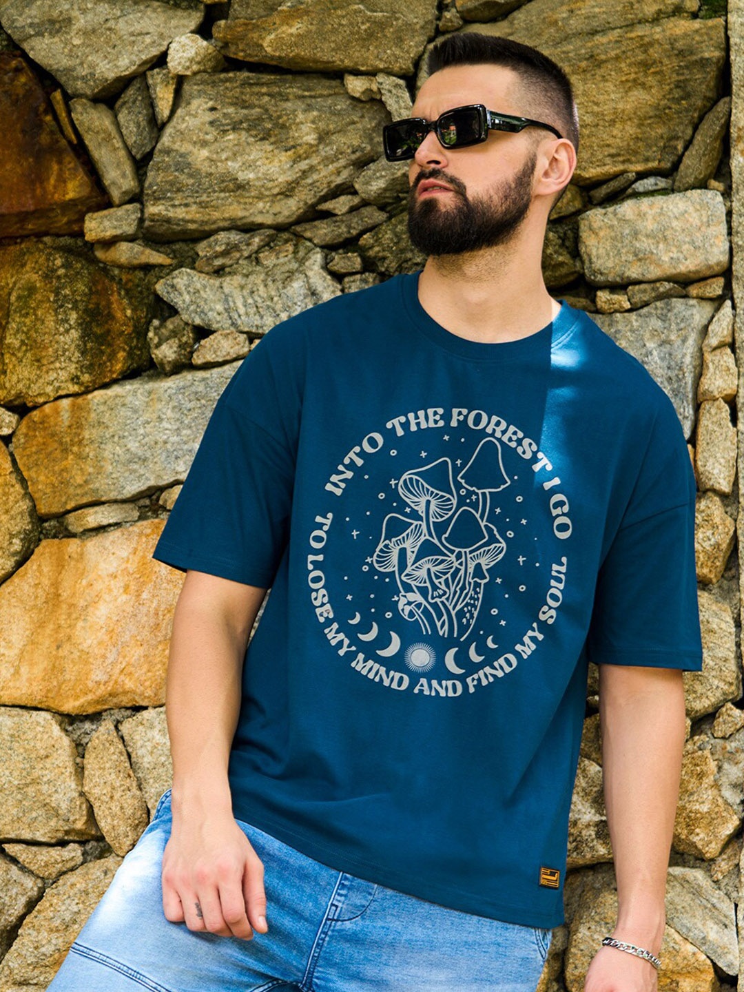 Stormborn Graphic Printed Drop-Shoulder Sleeves Oversized Pure Cotton Casual T-Shirt, Blue
Stormborn Graphic Printed Drop-Shoulder Sleeves Oversized Pure Cotton Casual T-Shirt, Blue