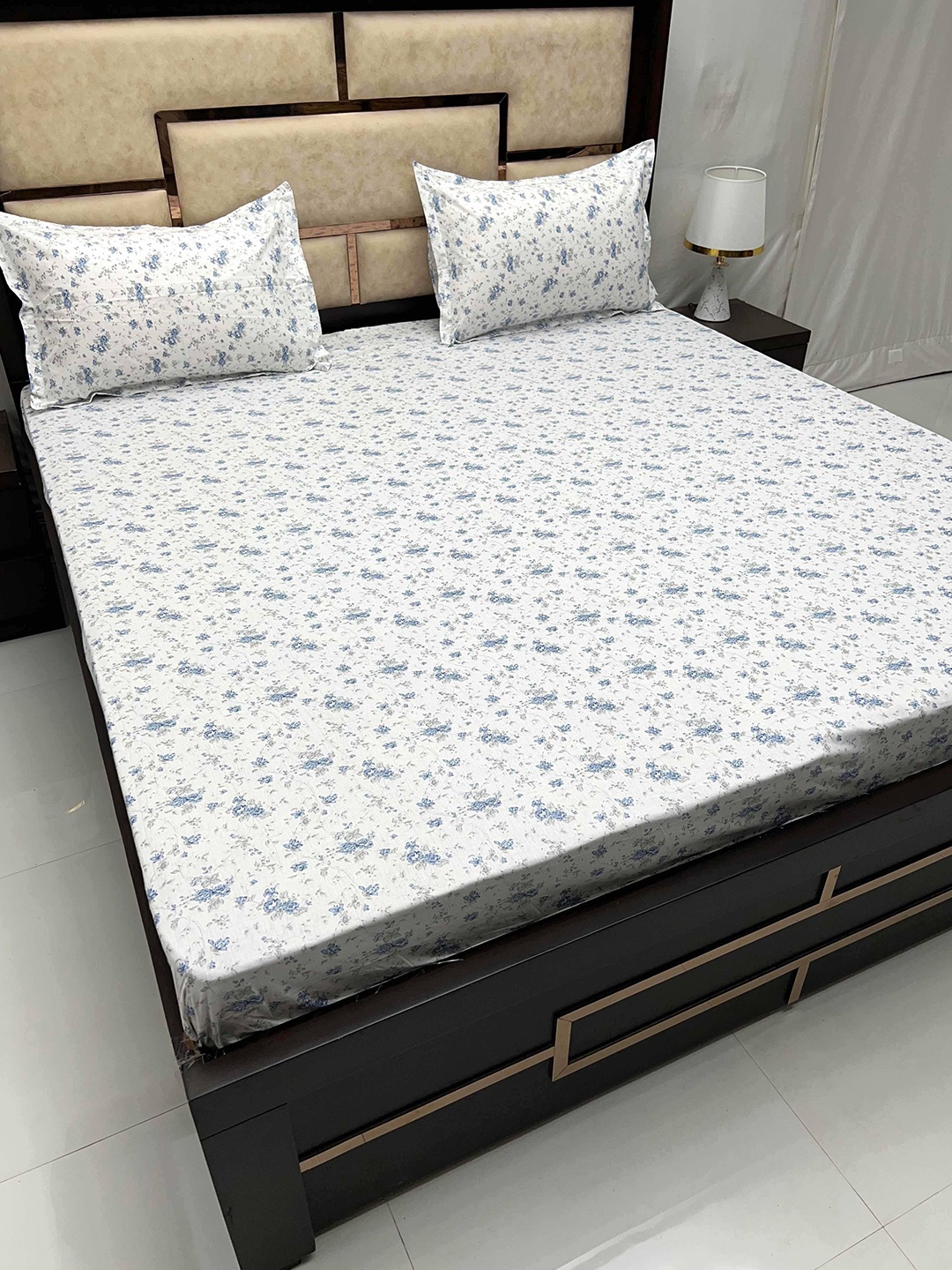 Pure Decor gem Blue & Grey Floral Cotton Fitted 240 TC King Bedsheet With 2 Pillow Covers
