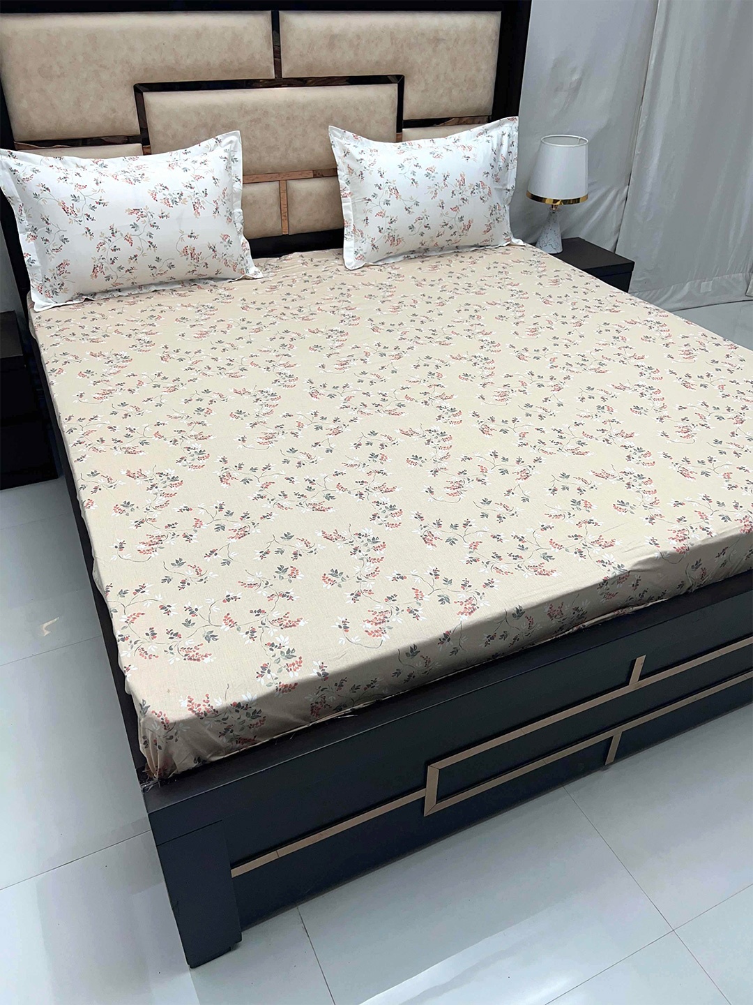 Pure Decor Sapphire Beige Cotton 240 TC Floral Super King Bedsheet & 2 Pillow Covers