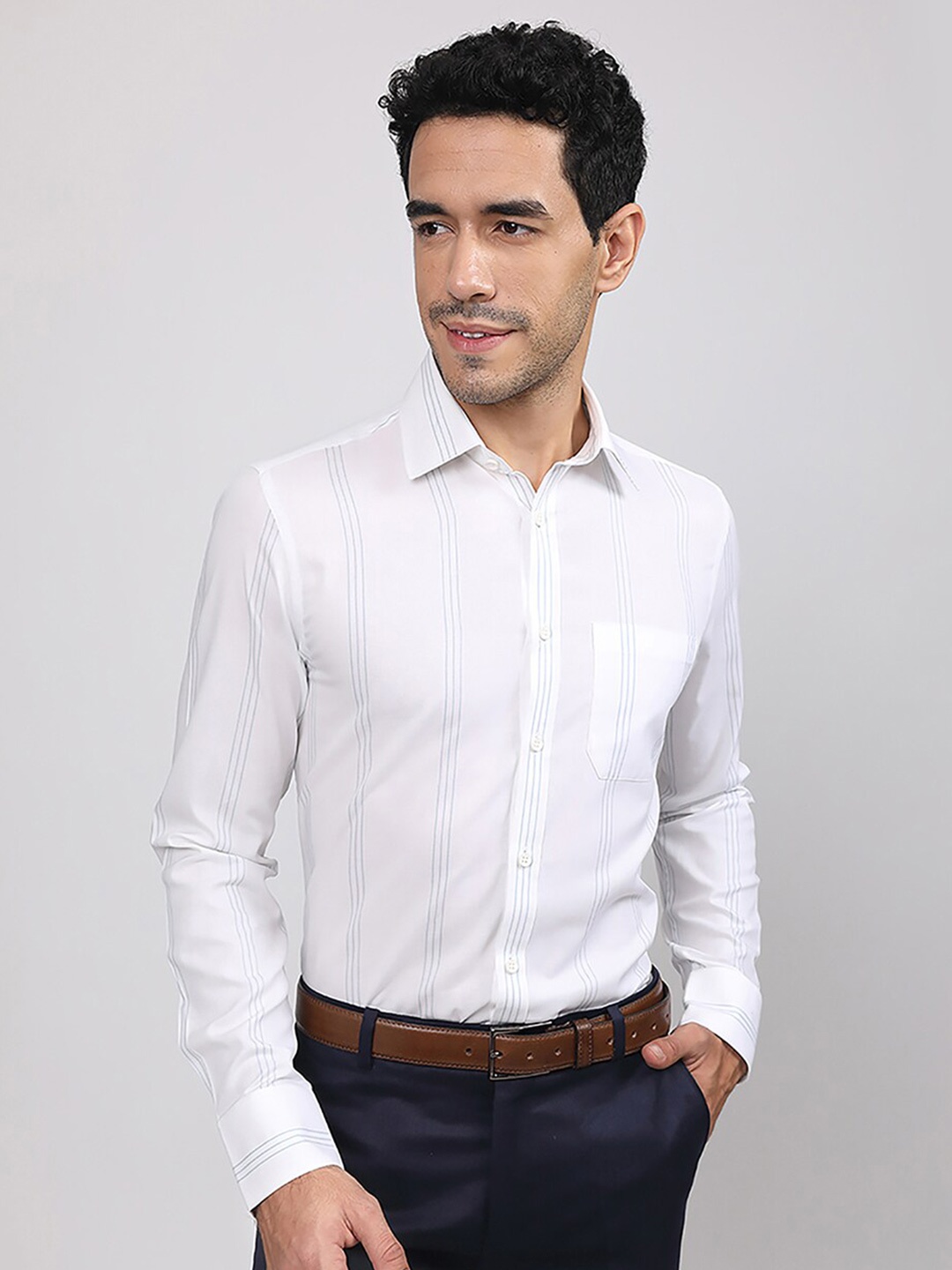 LOUIS STITCH Comfort Vertical Striped Spread Collar Chest Pocket Cotton Formal Shirt, White
LOUIS STITCH Comfort Vertical Striped Spread Collar Chest Pocket Cotton Formal Shirt, White