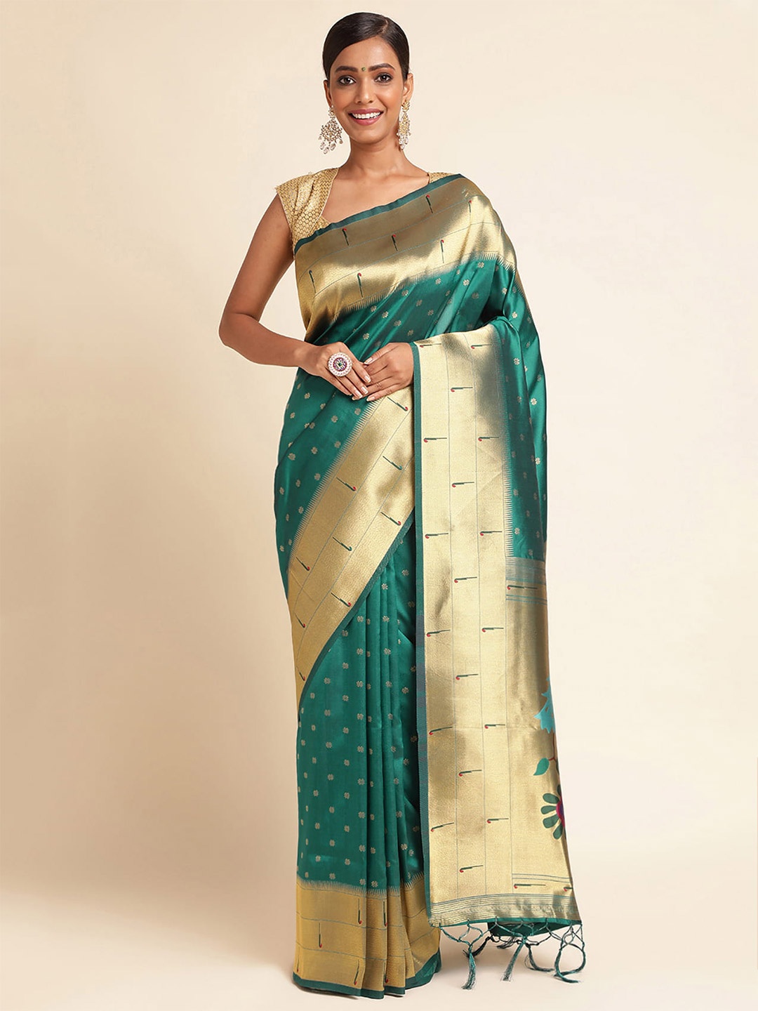 RAJ DHARMA SILK Ethnic Motifs Woven Design Zari Detailed Pure Silk Paithani Saree, Green
RAJ DHARMA SILK Ethnic Motifs Woven Design Zari Detailed Pure Silk Paithani Saree, Green