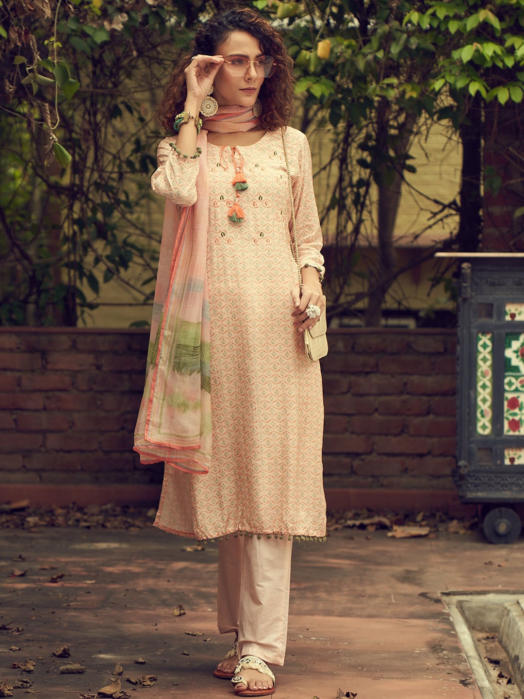 Sangria Ethnic Motif Printed Thread Work Straight Kurta With Trouser & Dupatta, Peach
Sangria Ethnic Motif Printed Thread Work Straight Kurta With Trouser & Dupatta, Peach