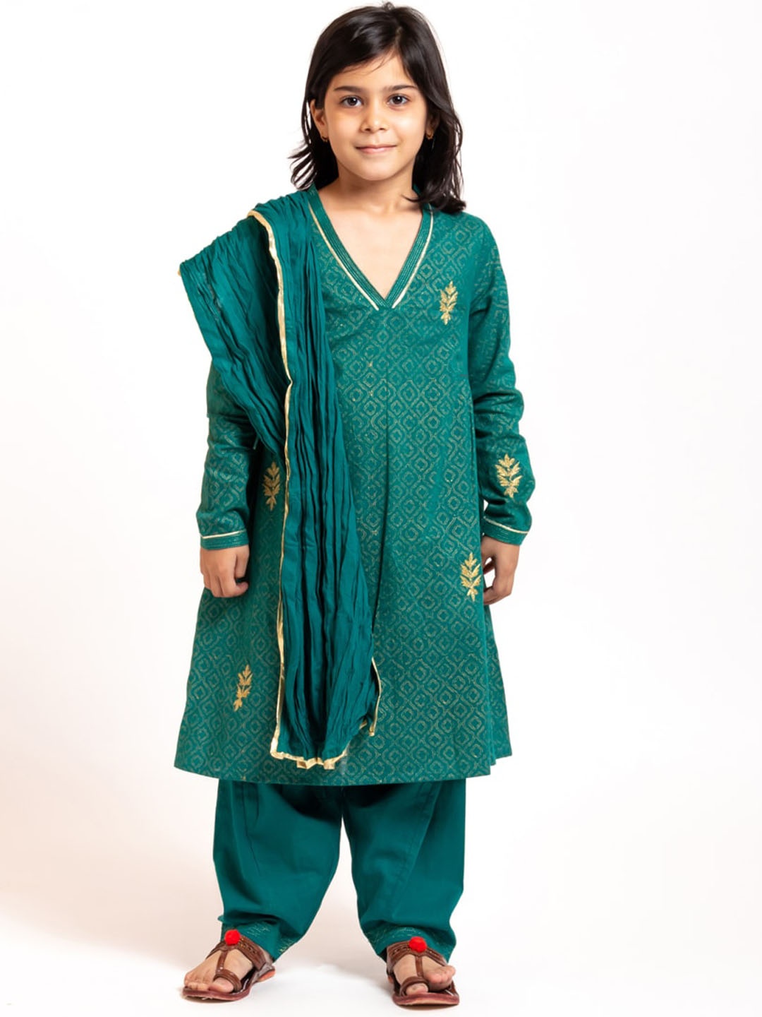 My Little Lambs Girls Ethnic Motifs Printed Pure Cotton A Line Kurta With Salwar & Dupatta, Green
My Little Lambs Girls Ethnic Motifs Printed Pure Cotton A Line Kurta With Salwar & Dupatta, Green
