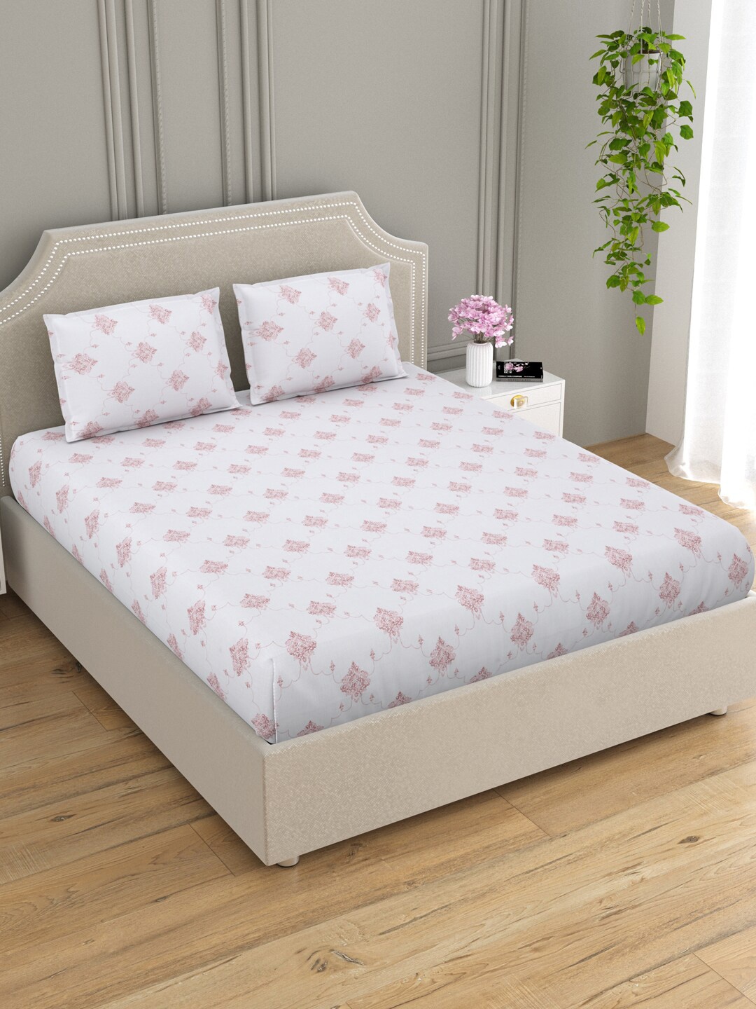 EverHOME Rio Pink & White Ethnic Motifs Cotton 300 TC King Bedsheet With 2 Pillow Covers
EverHOME Rio Pink & White Ethnic Motifs Cotton 300 TC King Bedsheet With 2 Pillow Covers