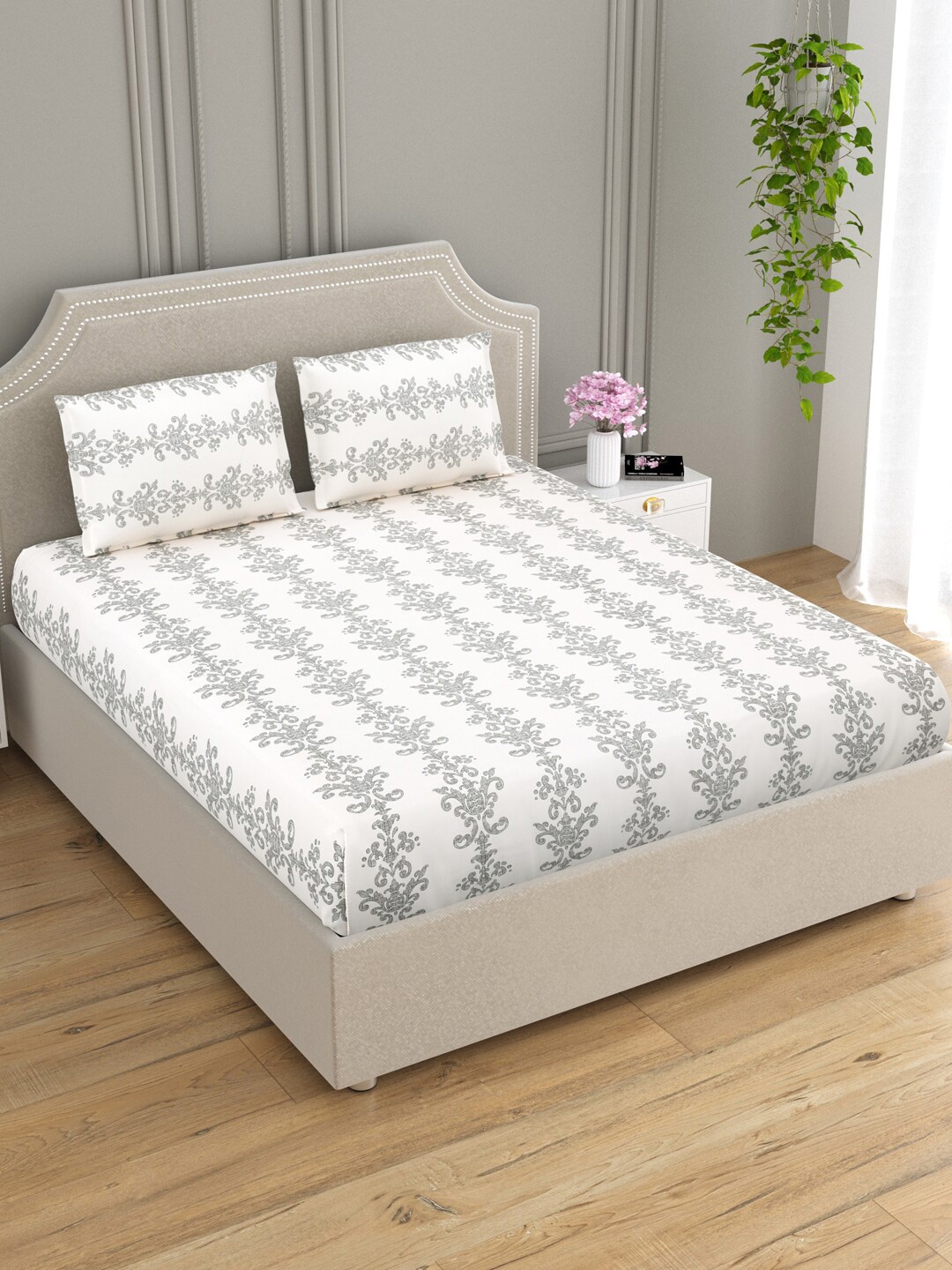 EverHOME Unic White Ethnic Motifs Cotton 300 TC Flat King Bedsheet With 2 Pillow Covers
EverHOME Unic White Ethnic Motifs Cotton 300 TC Flat King Bedsheet With 2 Pillow Covers