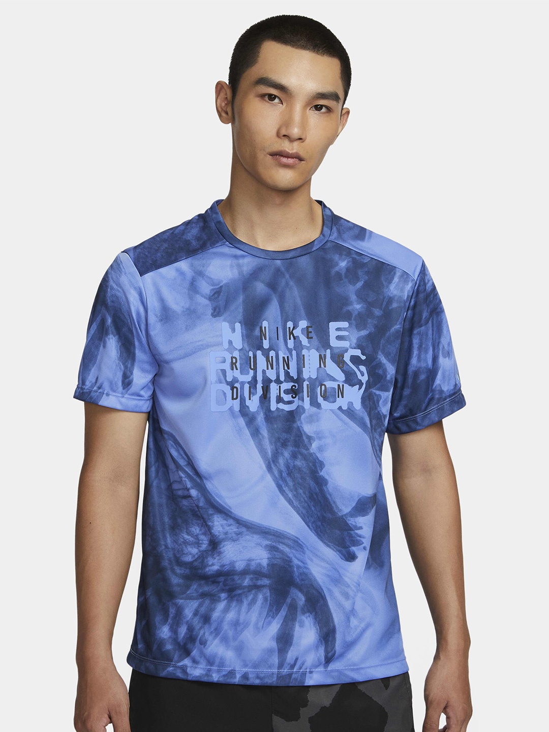 Nike Dri-Fit Run Division Rise 365 Short-Sleeve Running Typography Printed T-shirt, Blue
Nike Dri-Fit Run Division Rise 365 Short-Sleeve Running Typography Printed T-shirt, Blue
